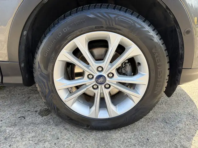 Ford Kuga view 15