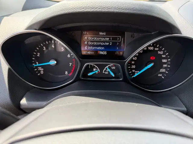 Ford Kuga view 12