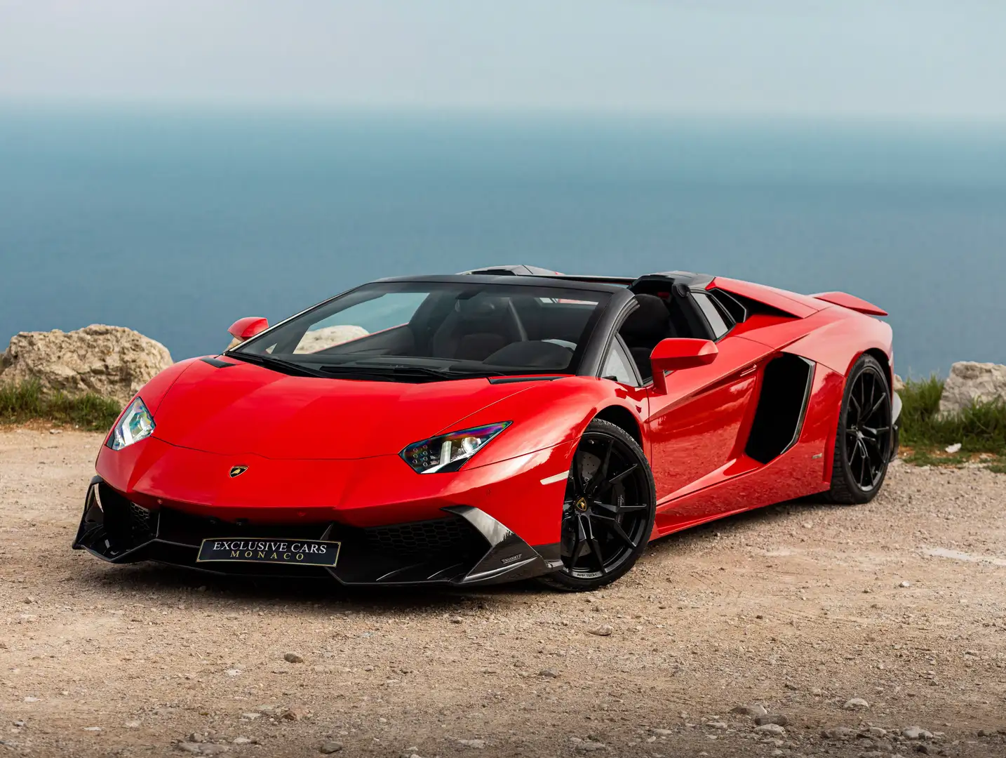 Lamborghini Aventador Aventador Roadster 6.5 V12 LP 700-4 Rot - 1