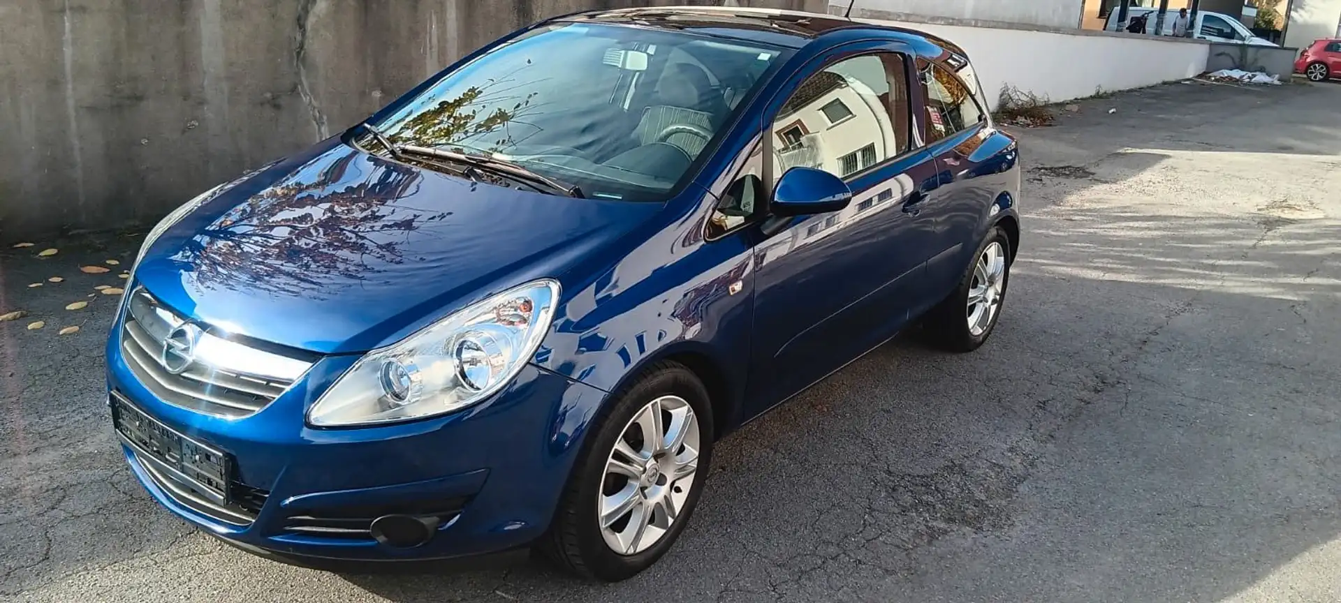 Opel Corsa D Edition Blau - 1