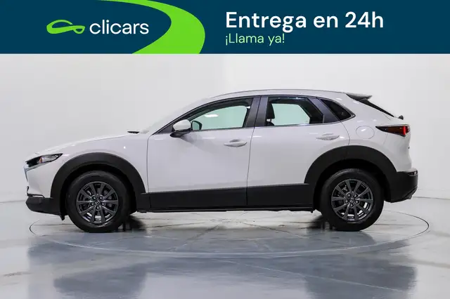 Mazda CX-30 view 8