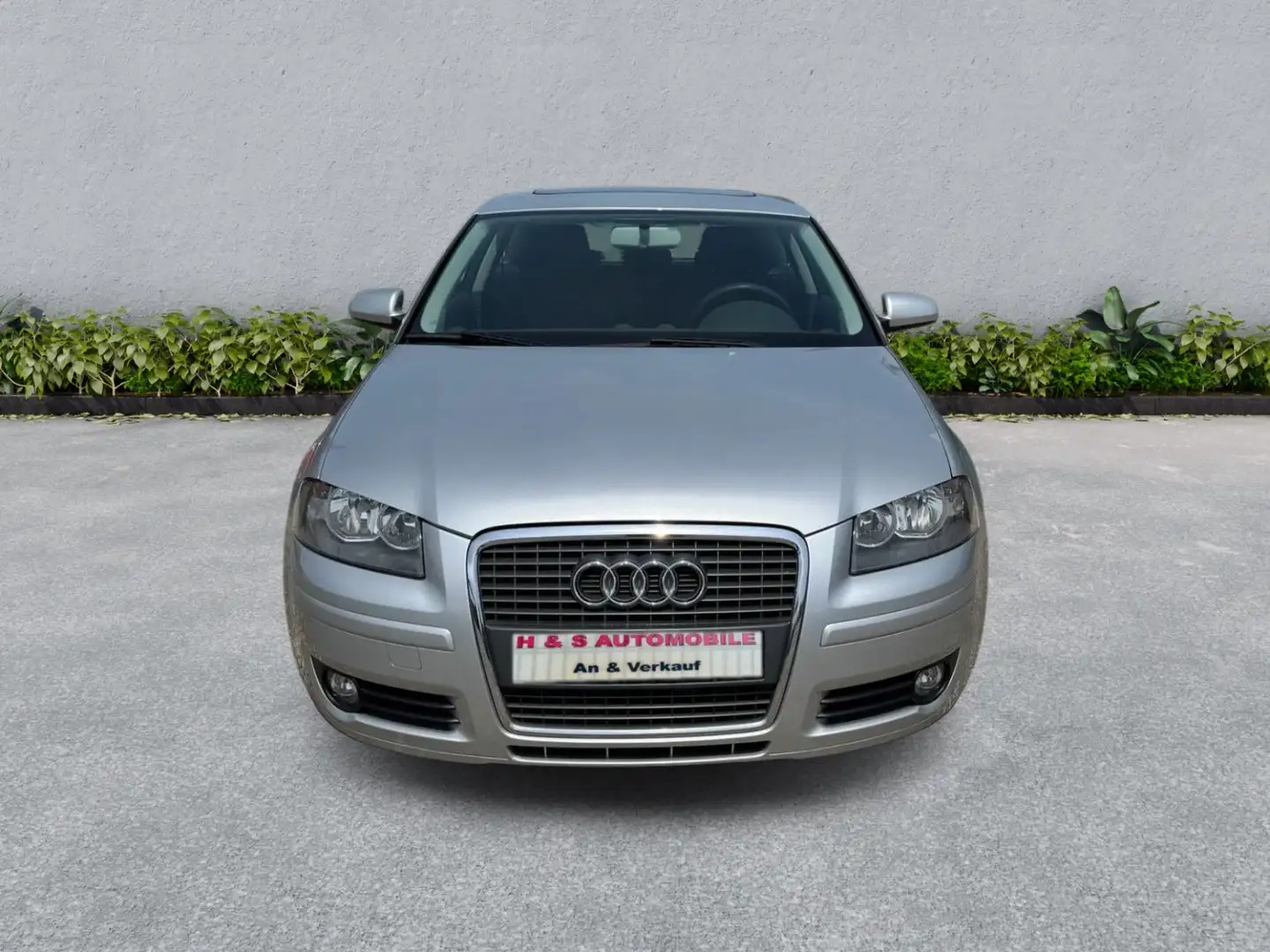 Audi A3 1.6 tiptronic Ambition Grau - 2