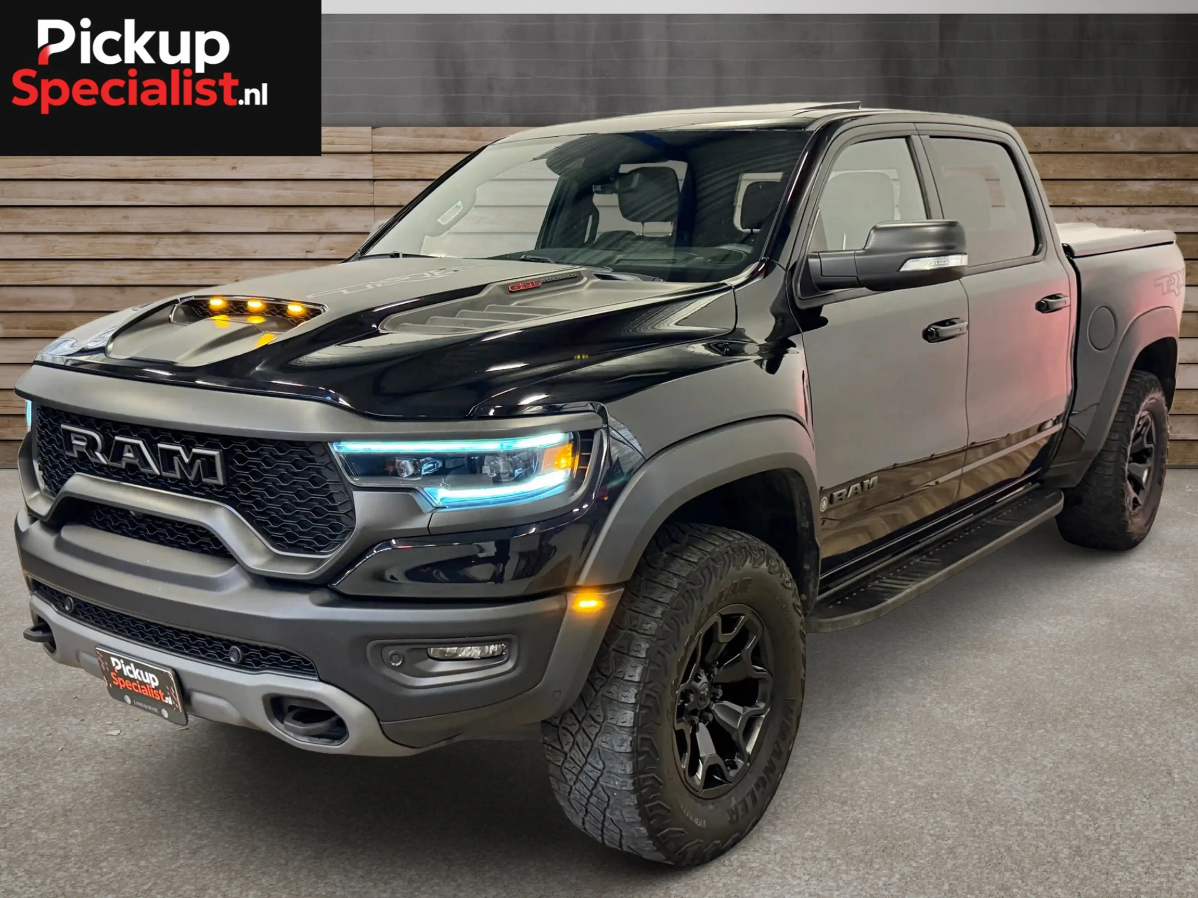 Dodge RAM 1500 6.2 V8 4x4 Crew Cab TRX , DIKSTE NL , PERFECT