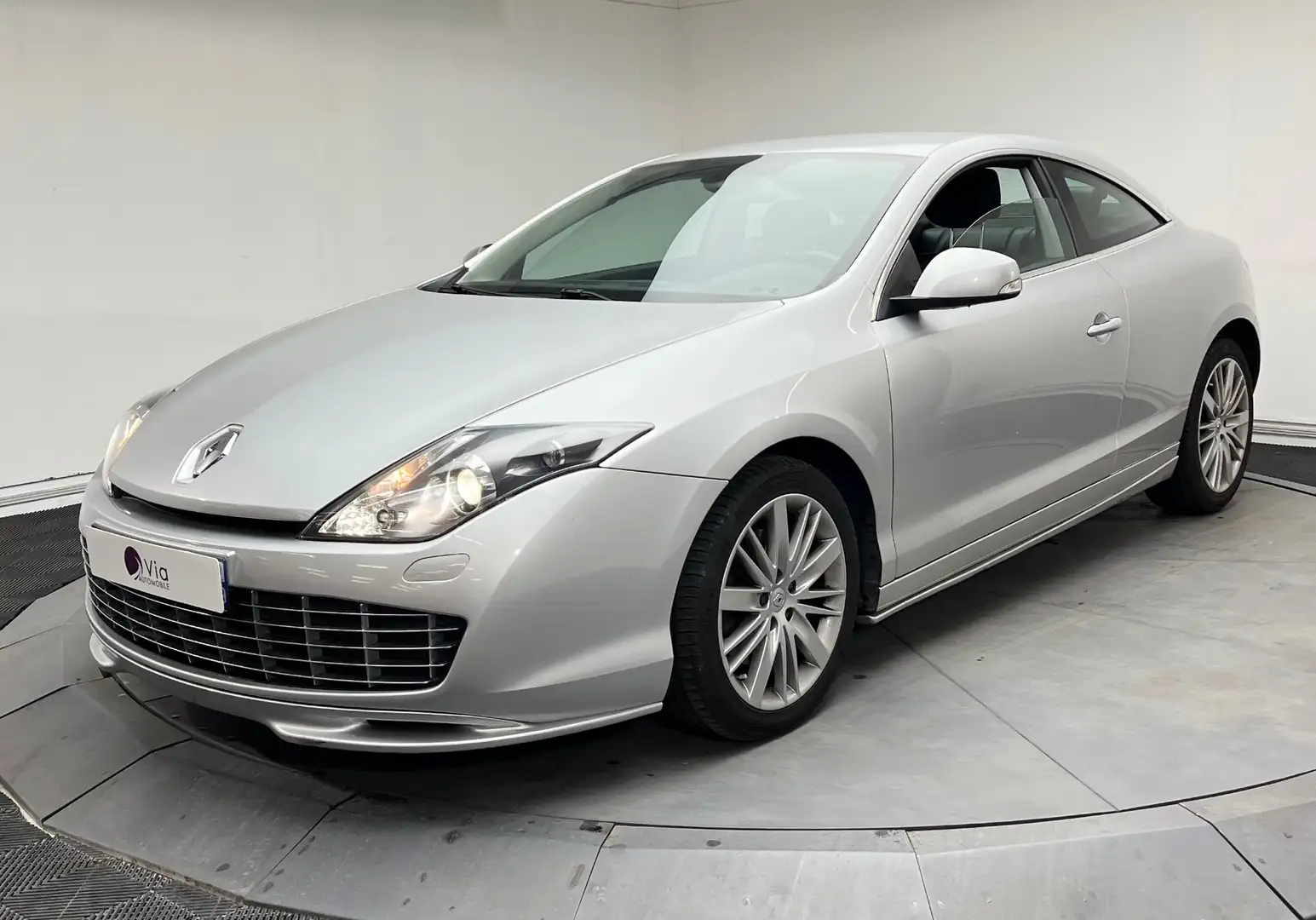 Renault Laguna 2.0 dCi 180 GT - 2P Gris - 1