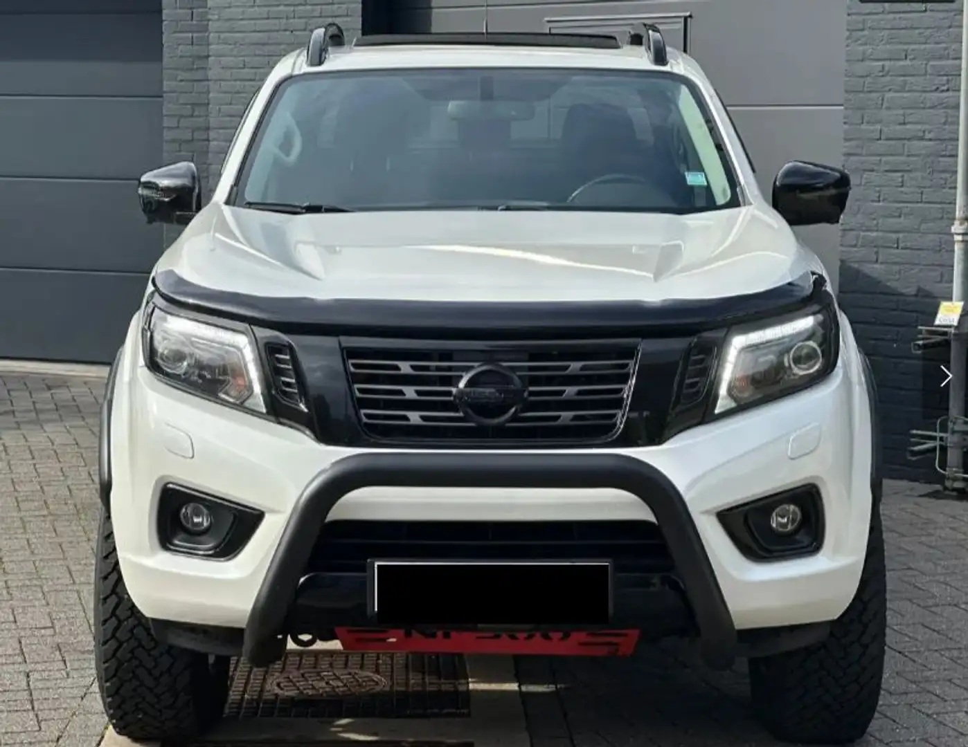 Nissan Navara 2.3 DCI 190 N-GUARD BVA7 DOUBLE CABINE Blanc - 2