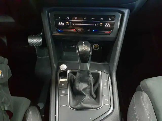 Volkswagen Tiguan view 10