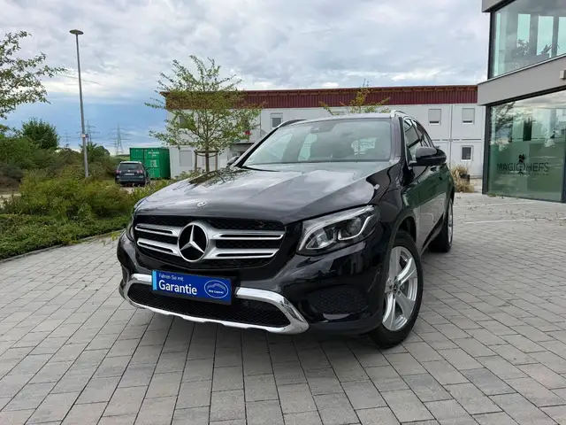 Mercedes-Benz GLC 220 d 4Matic LED NAVI KAM LEDER