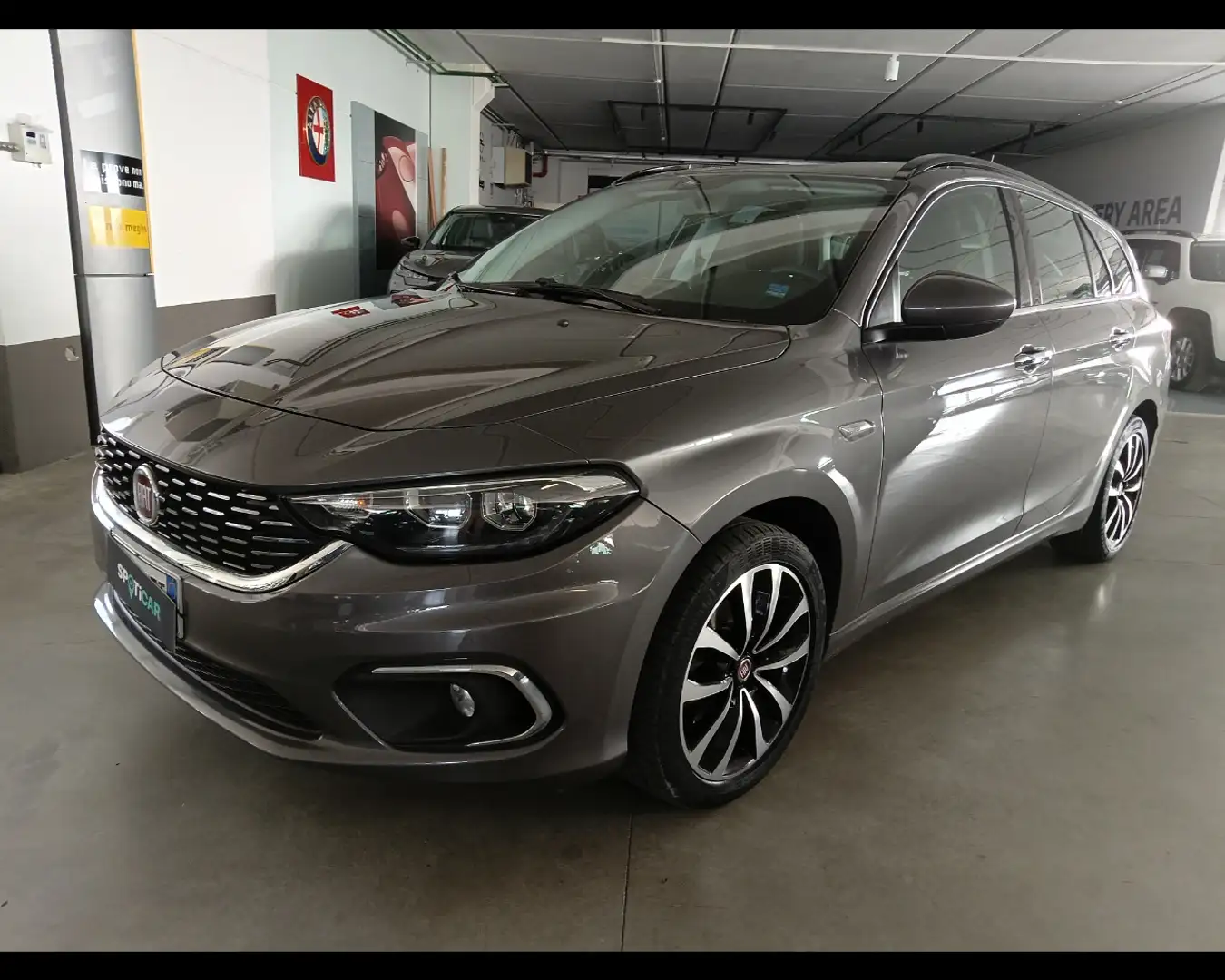 Fiat Tipo Station Wagon 1.4 T-Jet Lounge Grigio - 1