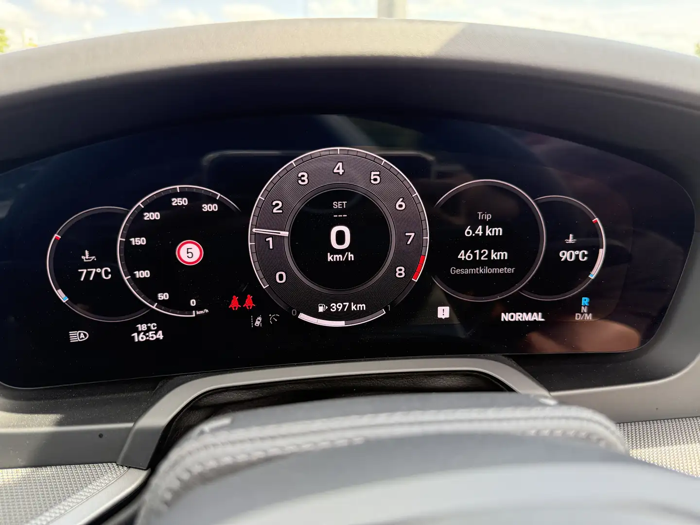 Porsche 992 Carrera Cabriolet - 2