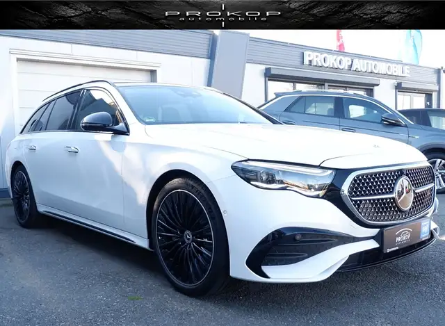 Mercedes-Benz E 300 E 300 de AMG Line Advanced Plus Digital Light Burmester HUD AHK Memory 360°