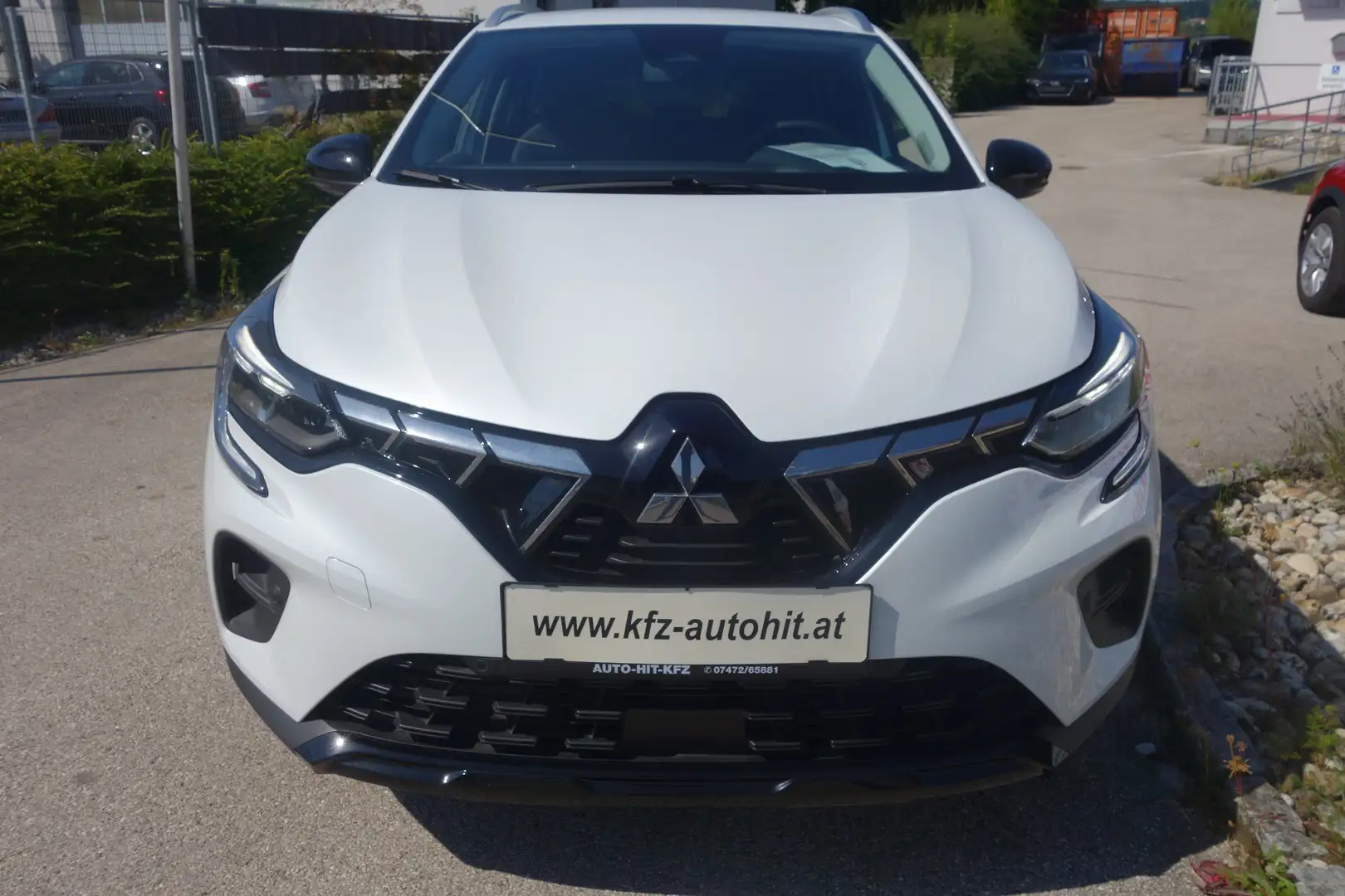 Mitsubishi ASX Invite 1,6 HEV ***AUTOMATIK/leasingfähig*** Weiß - 2