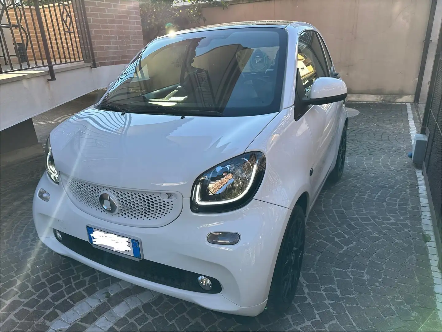 smart forTwo Fortwo III 2015 1.0 Prime 71cv twinamic White - 1