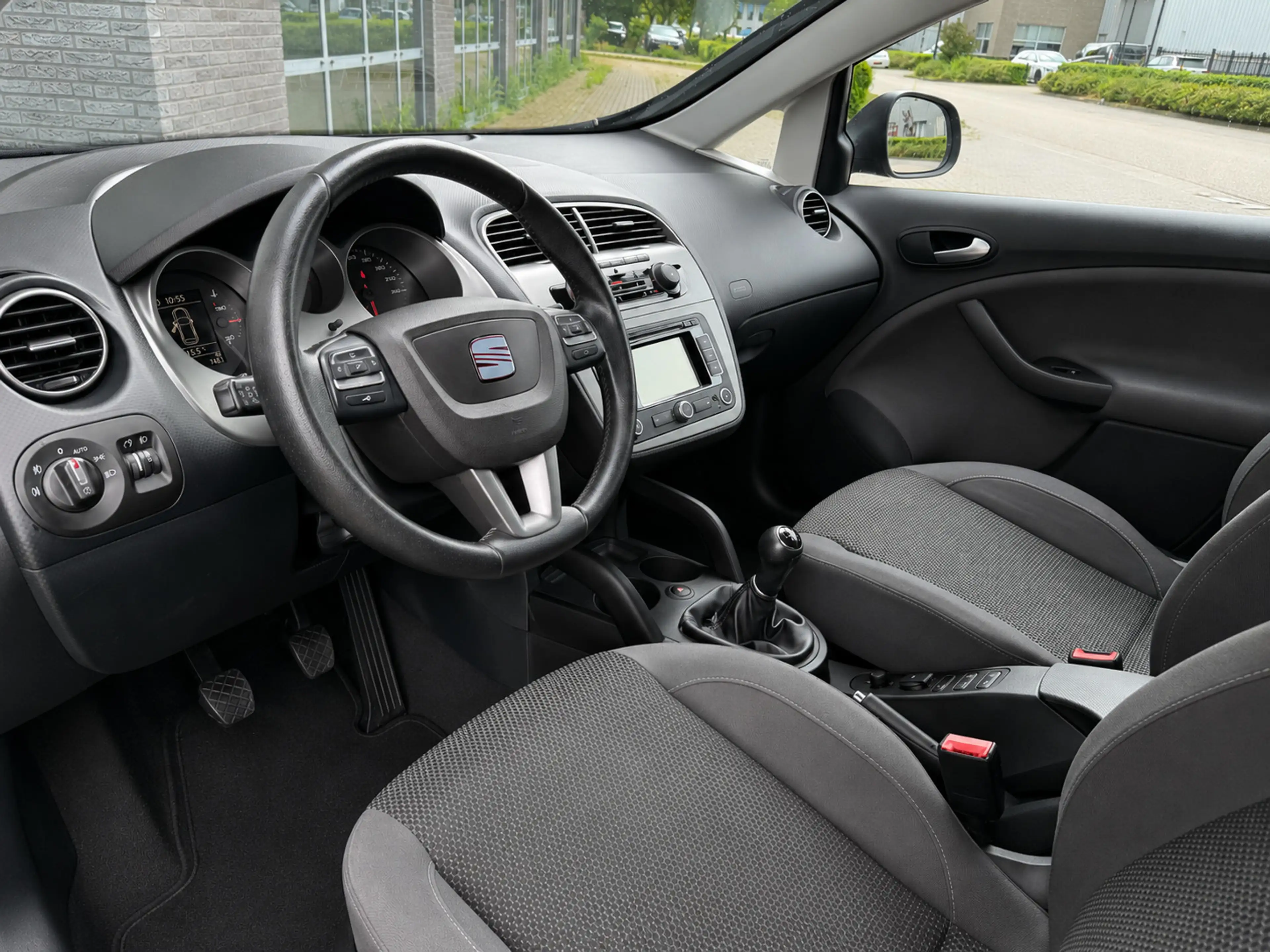 SEAT Altea XL 1.4 TSI / CLIMA / CRUISE / PDC / TV — photo 7