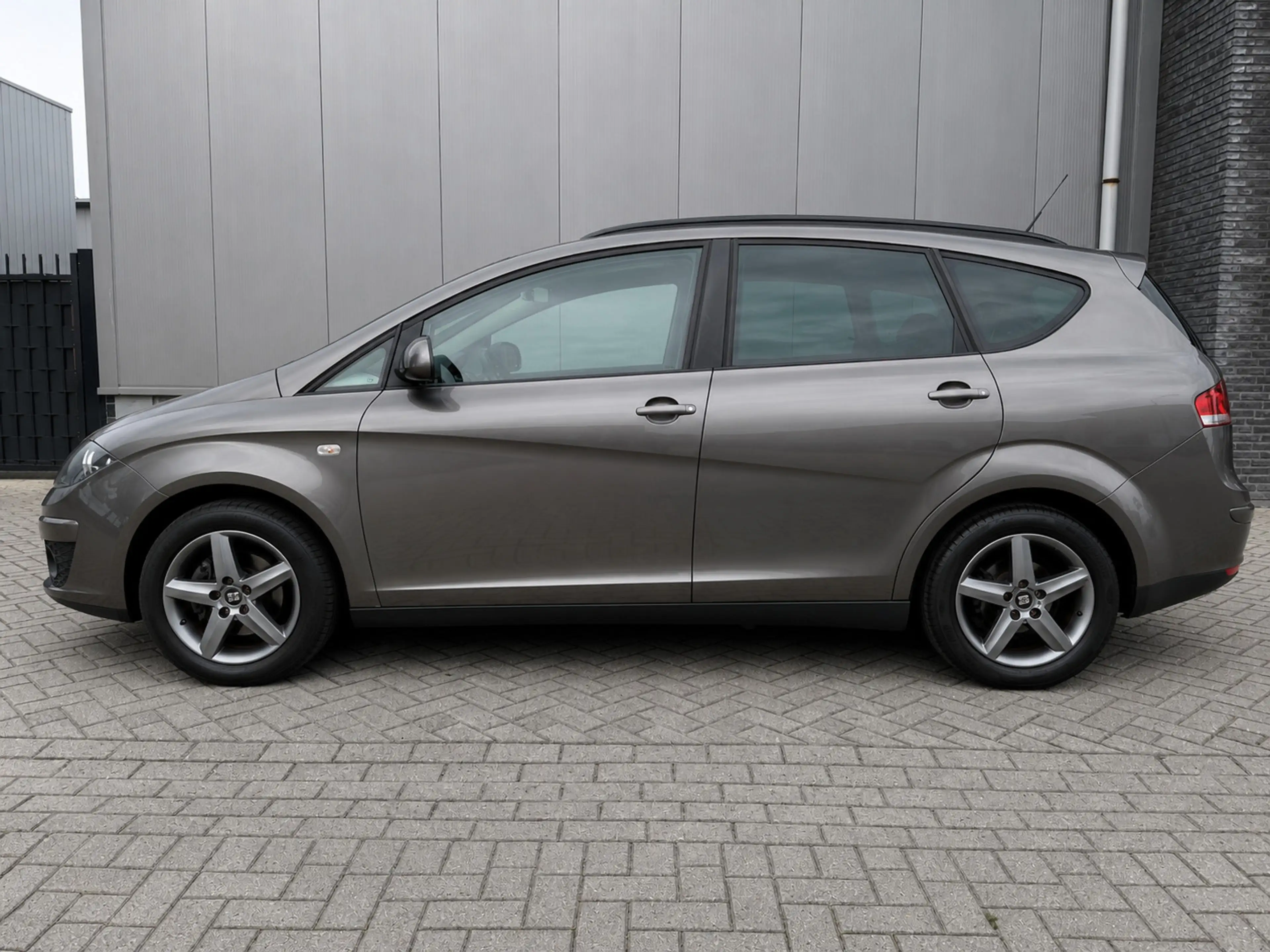 SEAT Altea XL 1.4 TSI / CLIMA / CRUISE / PDC / TV — photo 2