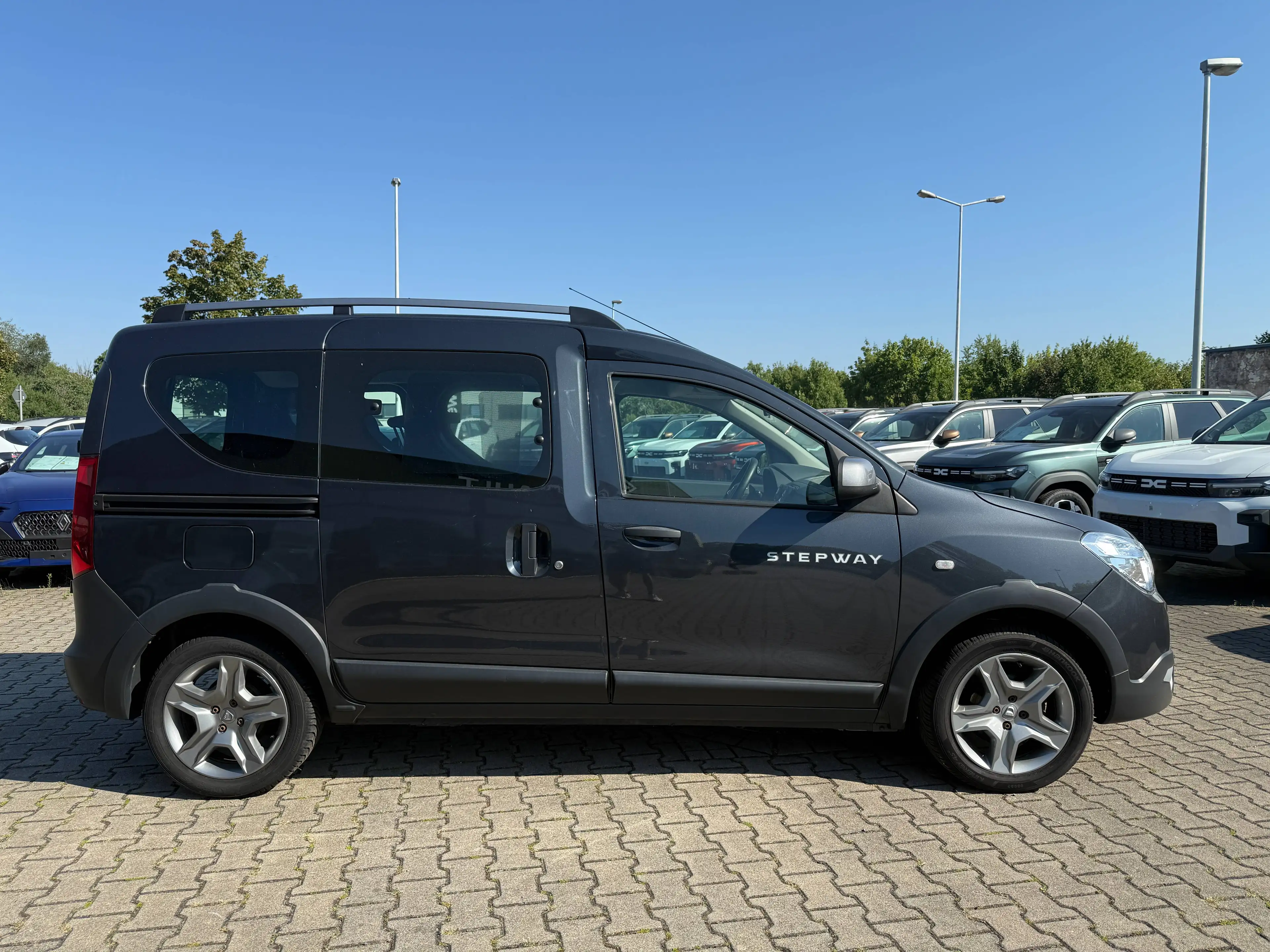 Dacia Dokker Stepway — photo 4