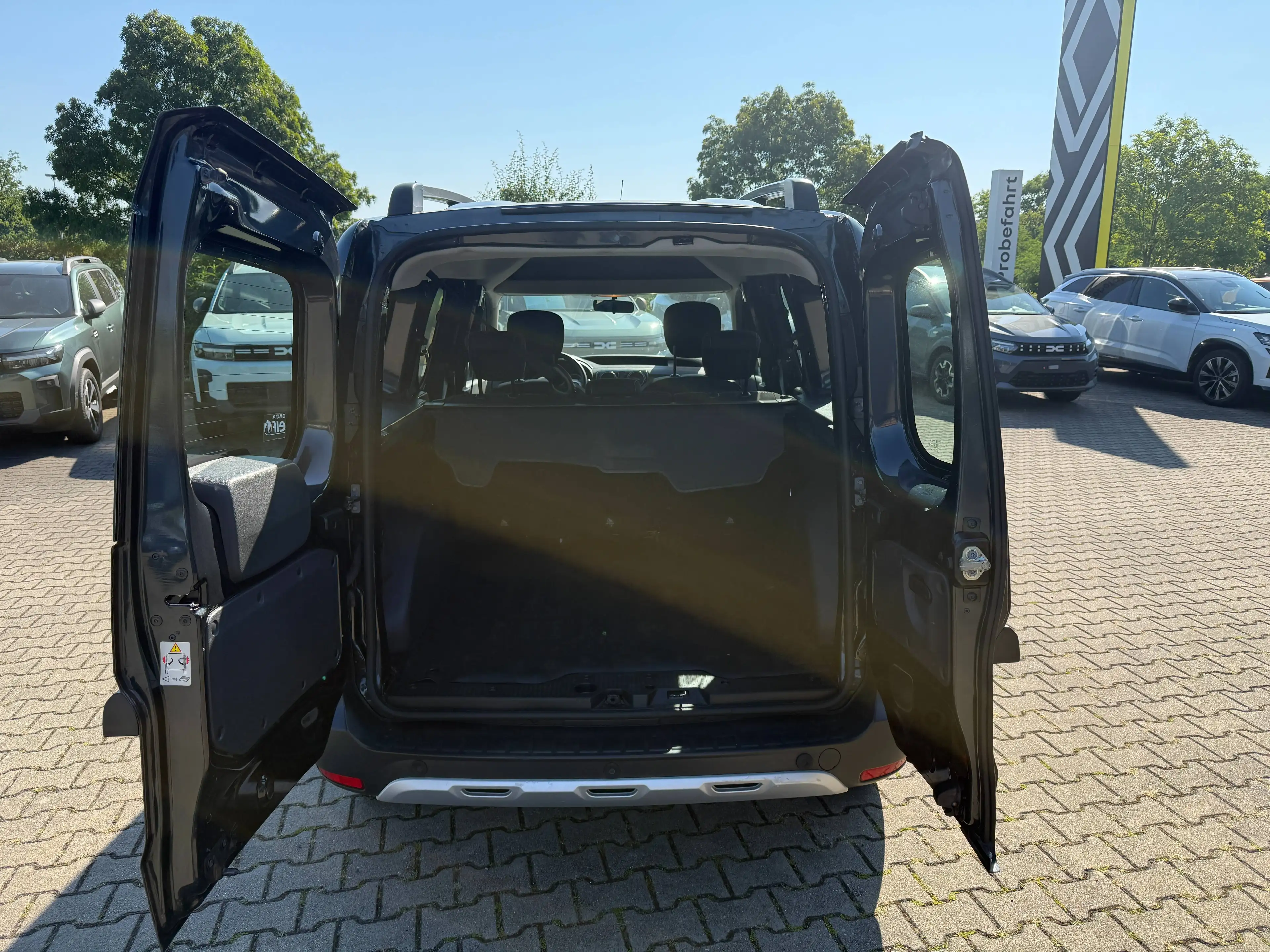 Dacia Dokker Stepway — photo 6