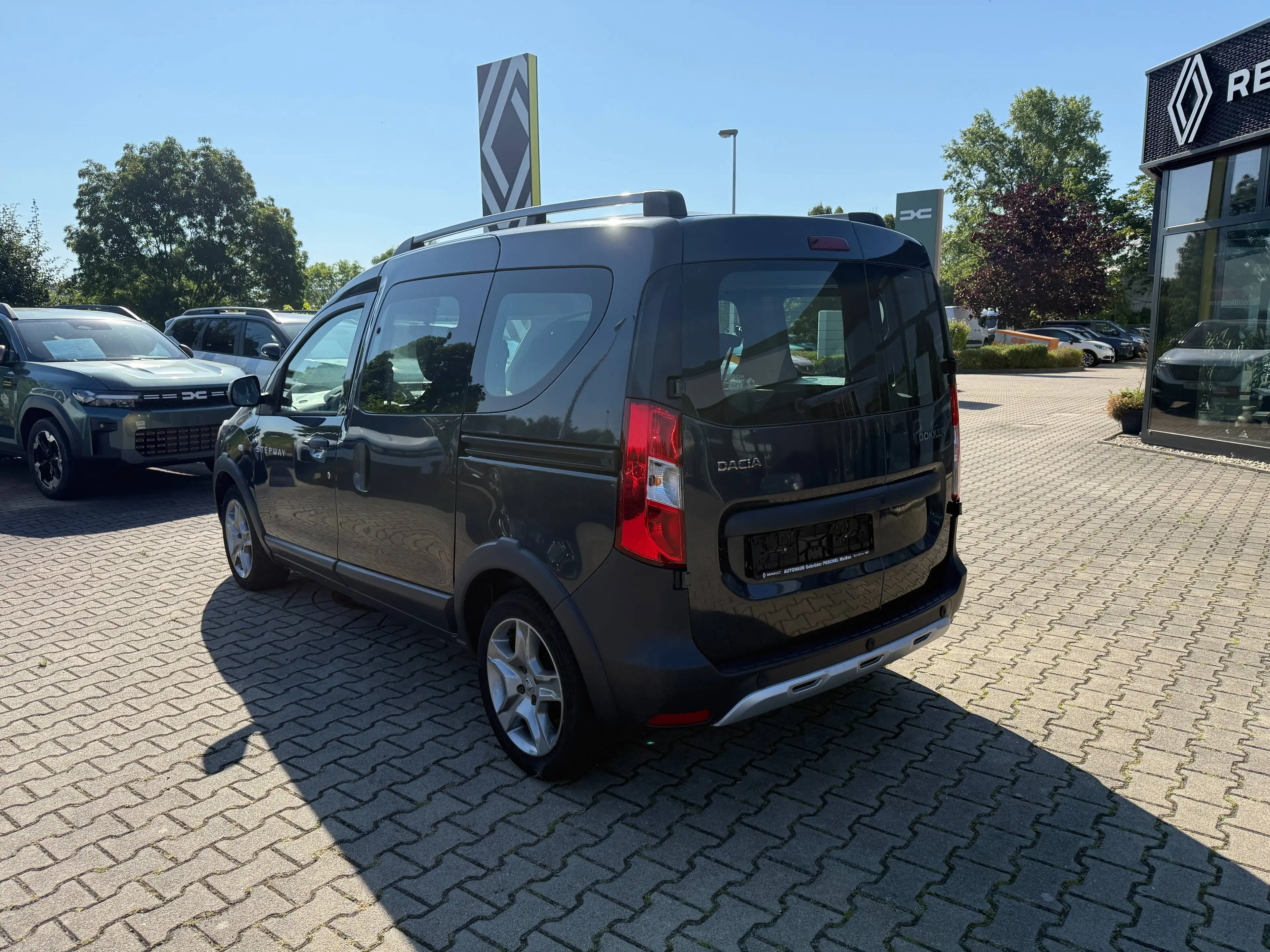 Dacia Dokker Stepway — photo 7