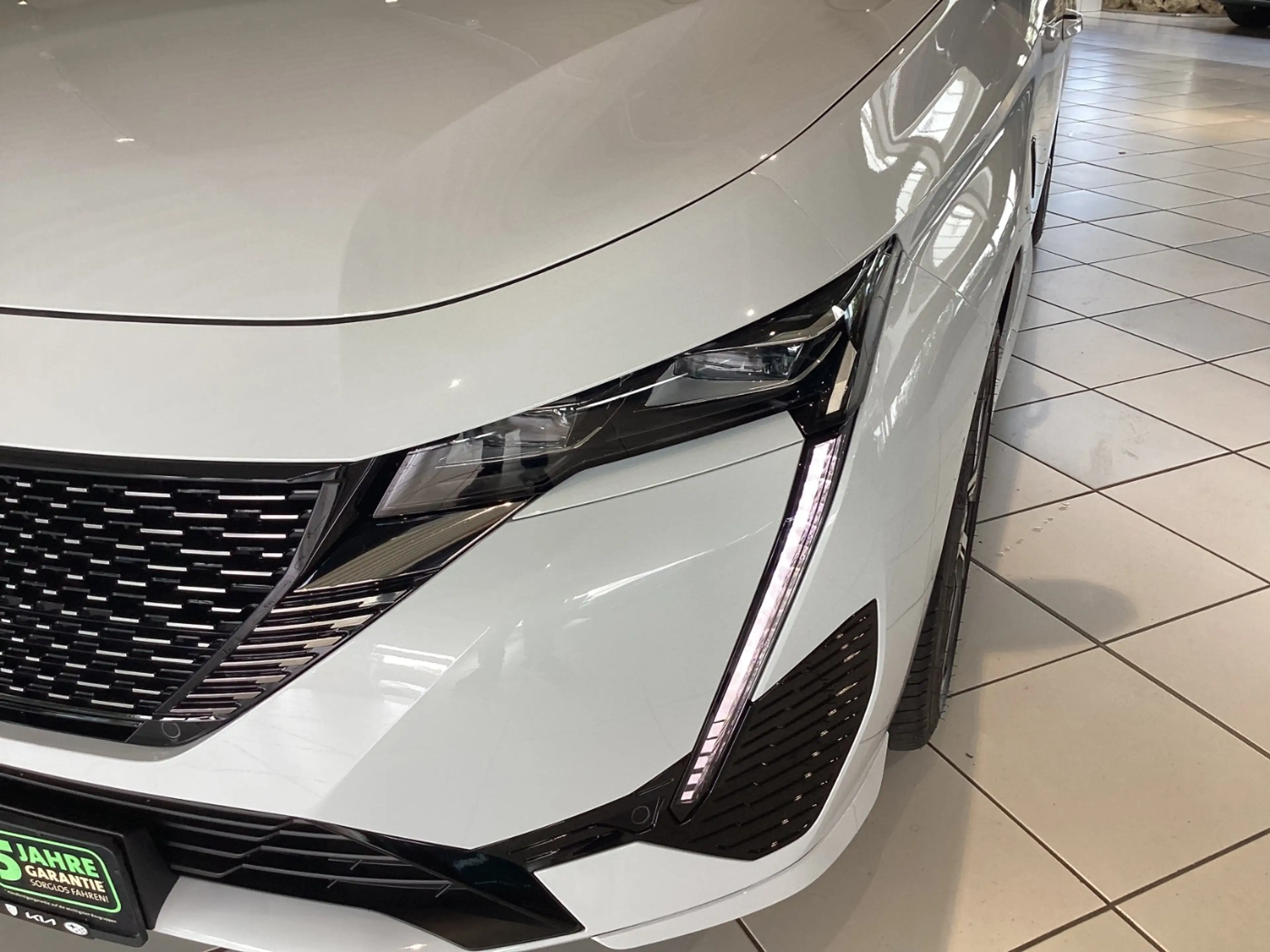 Peugeot 308 SW 1,2 PureTech 130 SW GT LED+Navi+2xKlima+ — photo 13