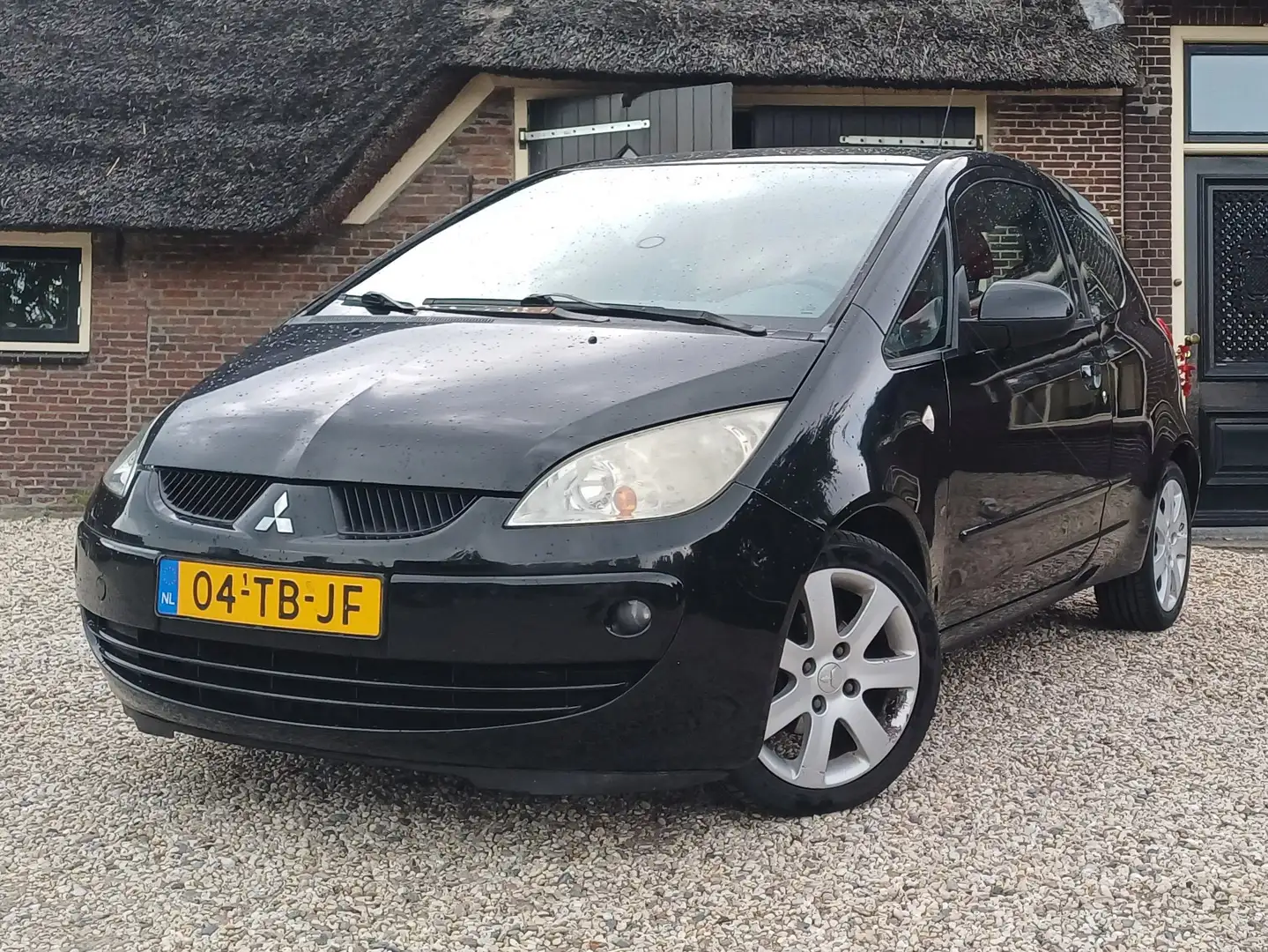 Mitsubishi Colt Colt 1.3, 2006, 95PK, Goede banden, APK tot Sept Zwart - 1