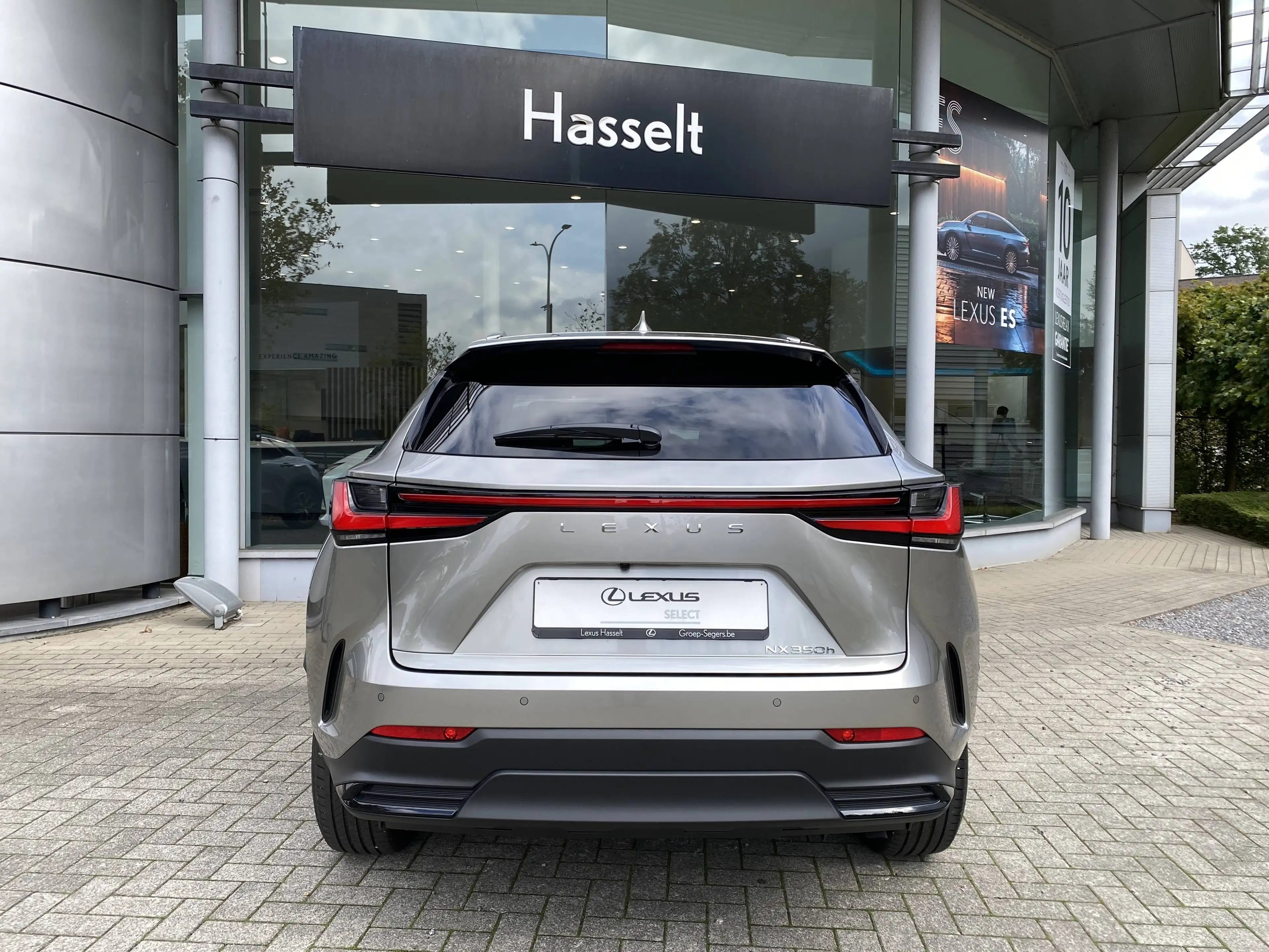 Lexus NX 350h NX 350h 2.5i AWD Executive Line E-CVT — photo 5