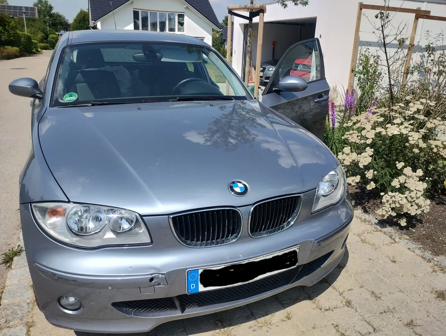 BMW 120 Gepflegtes Garagenauto mit Ledersitzen Szürke - 1