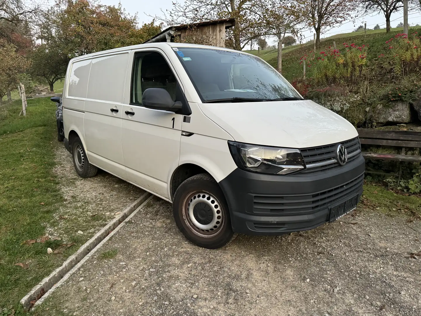 Volkswagen T6 Transporter 2.0 TDI Weiß - 1