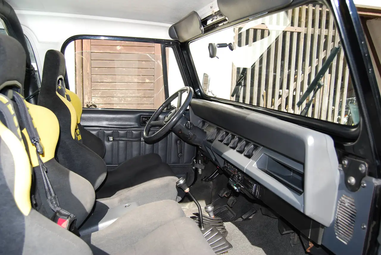 Jeep Wrangler 4,0 HardTop, foto 3