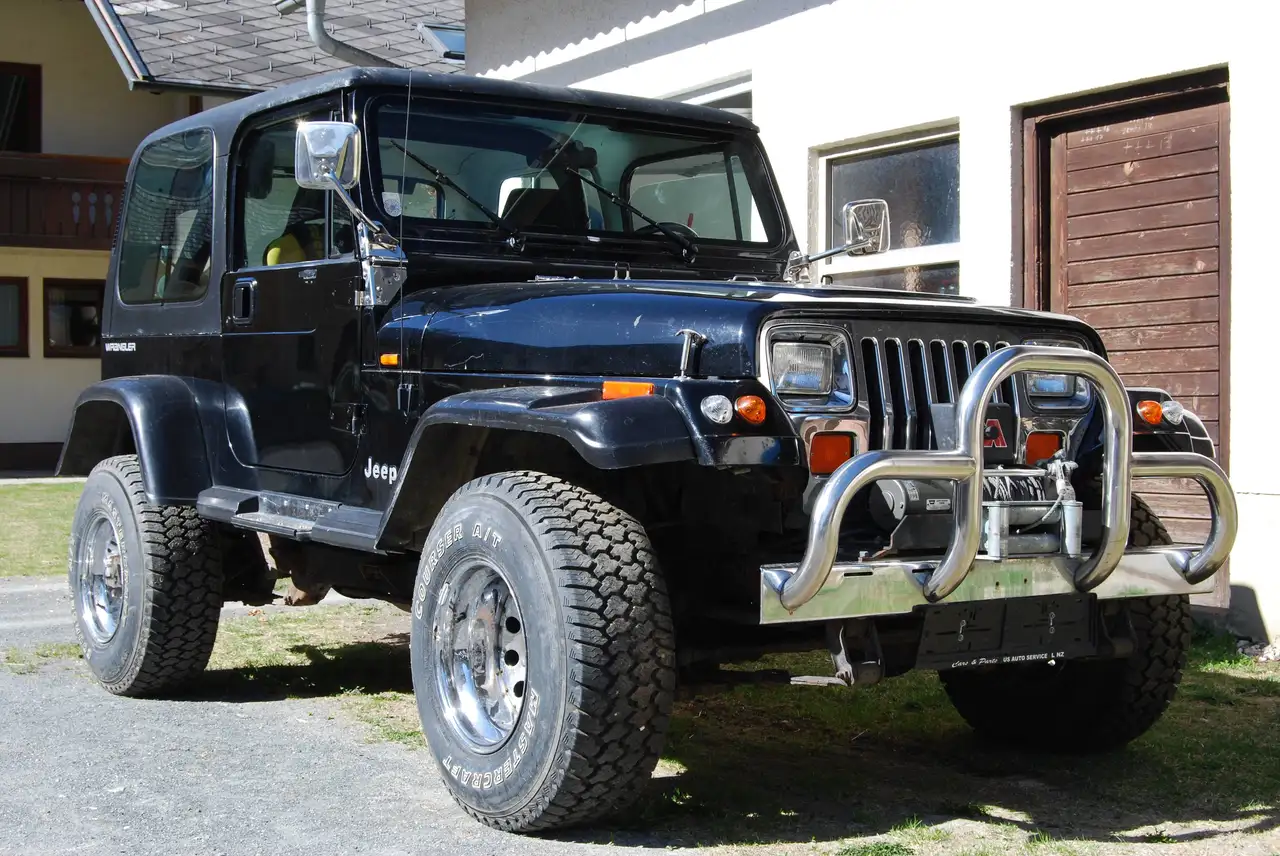 Jeep Wrangler 4,0 HardTop, foto 1