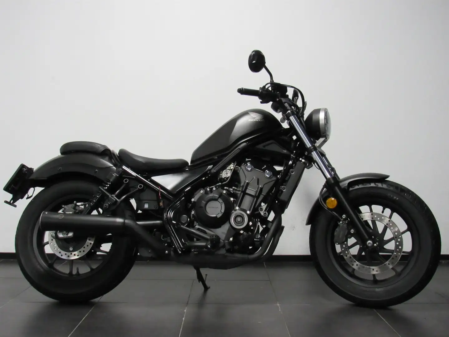 Honda CMX 500 REBEL Zwart - 1