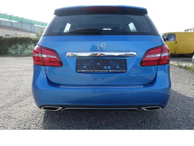 Mercedes-Benz B Class view 5