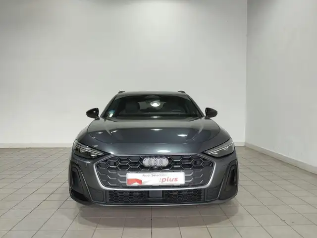 Audi A5 view 2
