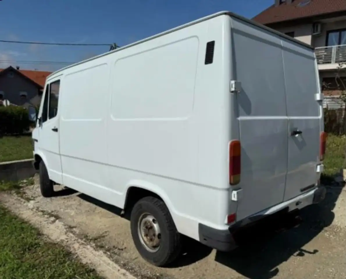 Mercedes-Benz 207 Diesel Sprinter Bus Rostfrei, foto 4