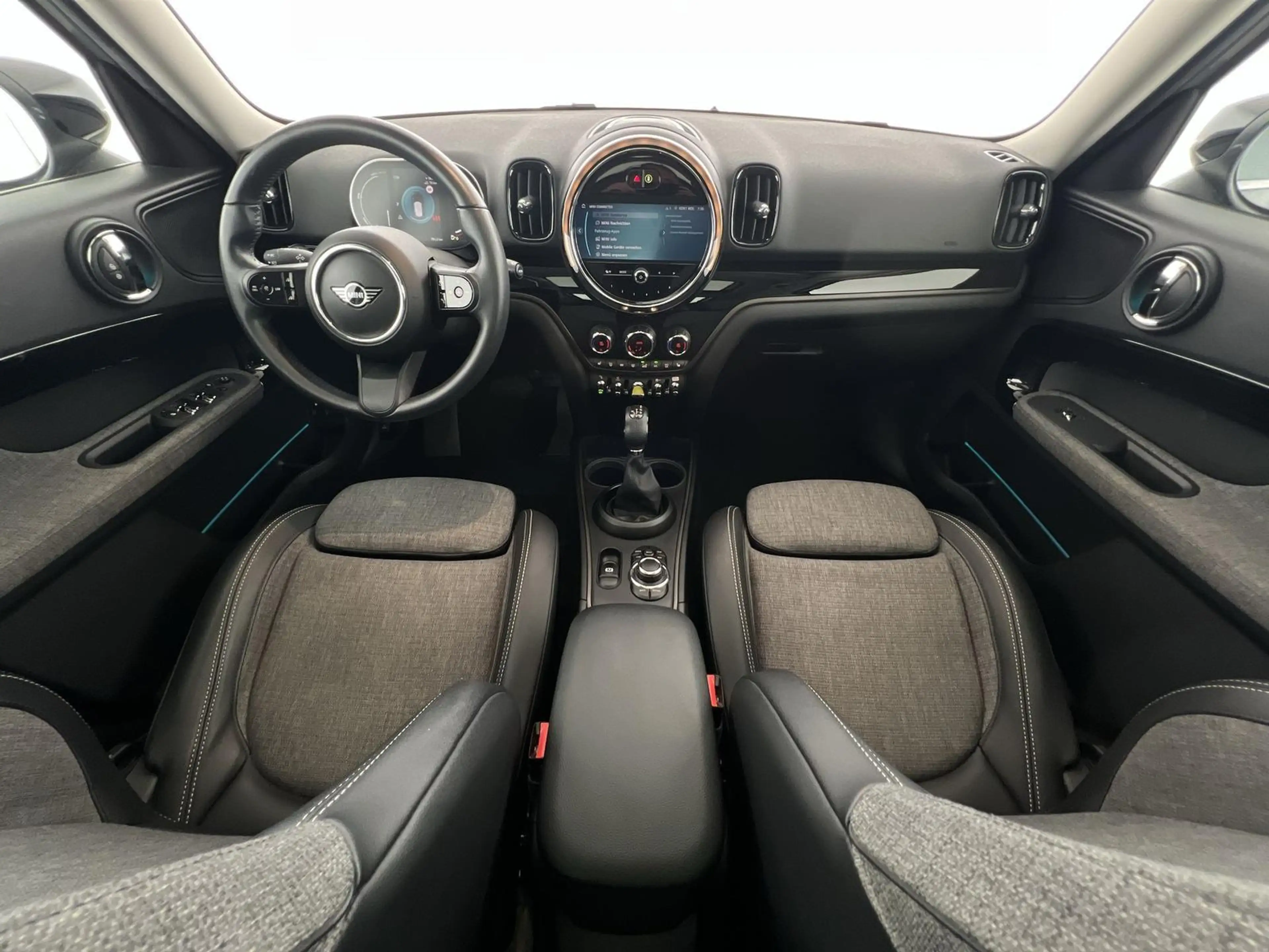 MINI Cooper SE Cooper SE Classic Hybrid 1.5*SHZ*NAVI*RFK*uvm — photo 6