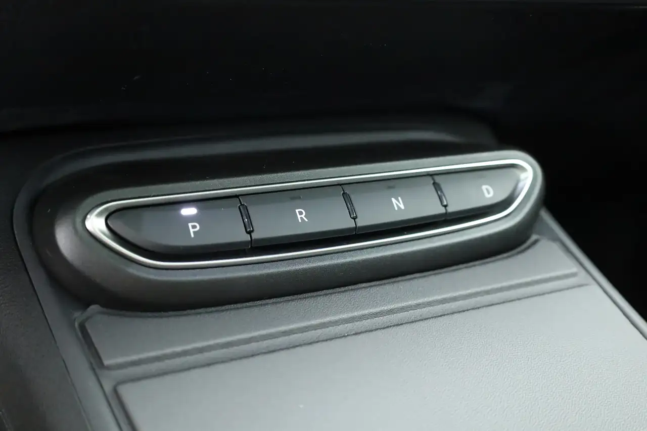 Jeep Avenger 1.2 e-Hybrid Black Edition Rijklaar! Pano JB, миниатюра 6