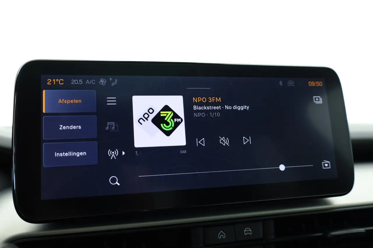 Jeep Avenger 1.2 e-Hybrid Black Edition Rijklaar! Pano JB, миниатюра 19