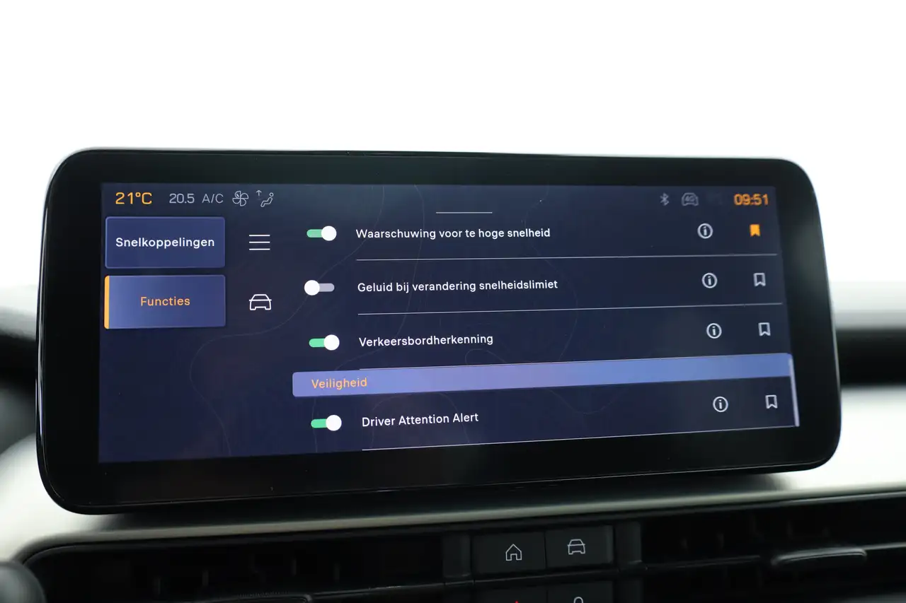 Jeep Avenger 1.2 e-Hybrid Black Edition Rijklaar! Pano JB, миниатюра 24