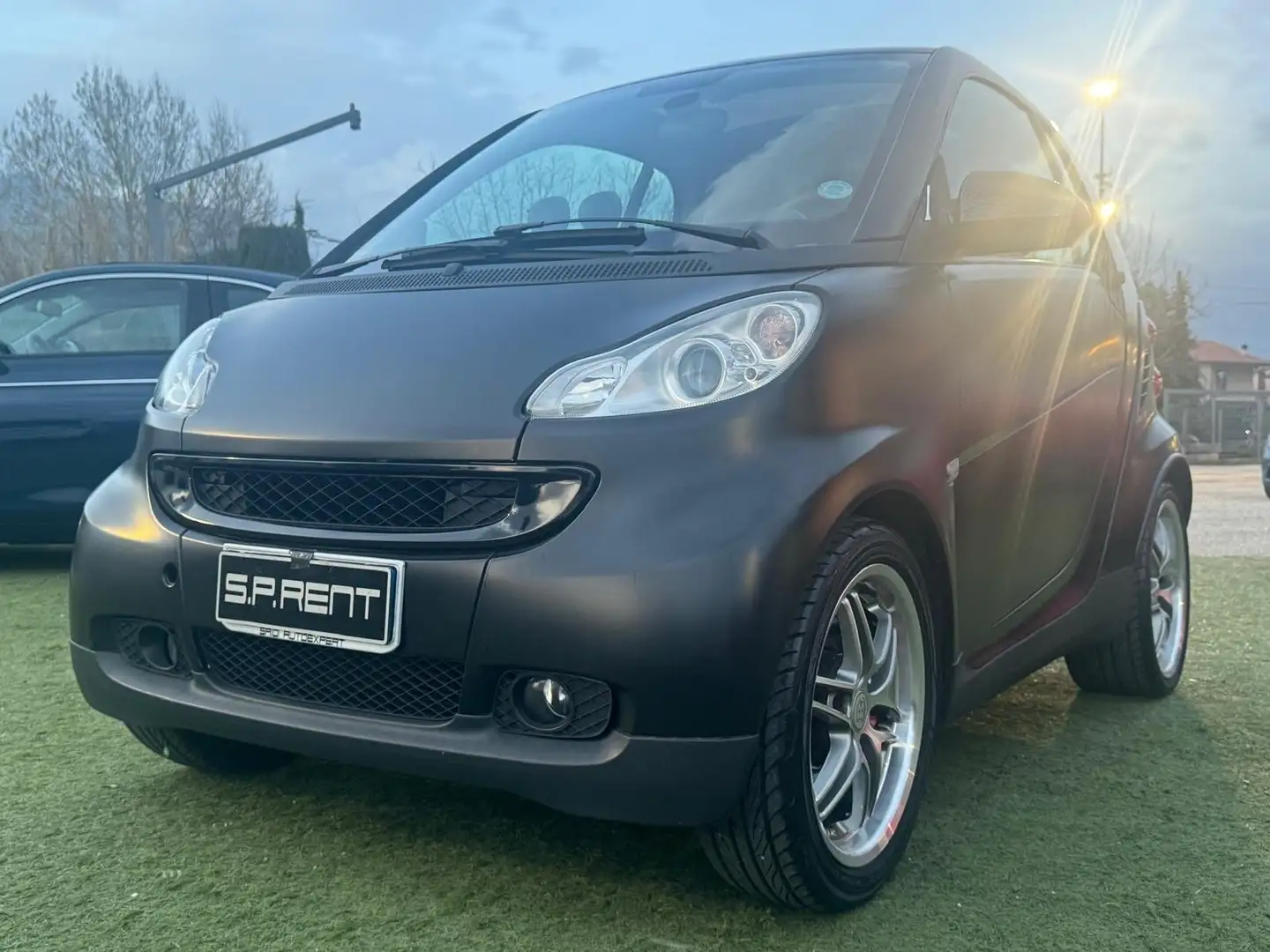 smart forTwo 1.0 Brabus Xclusive 98cv Zwart - 2