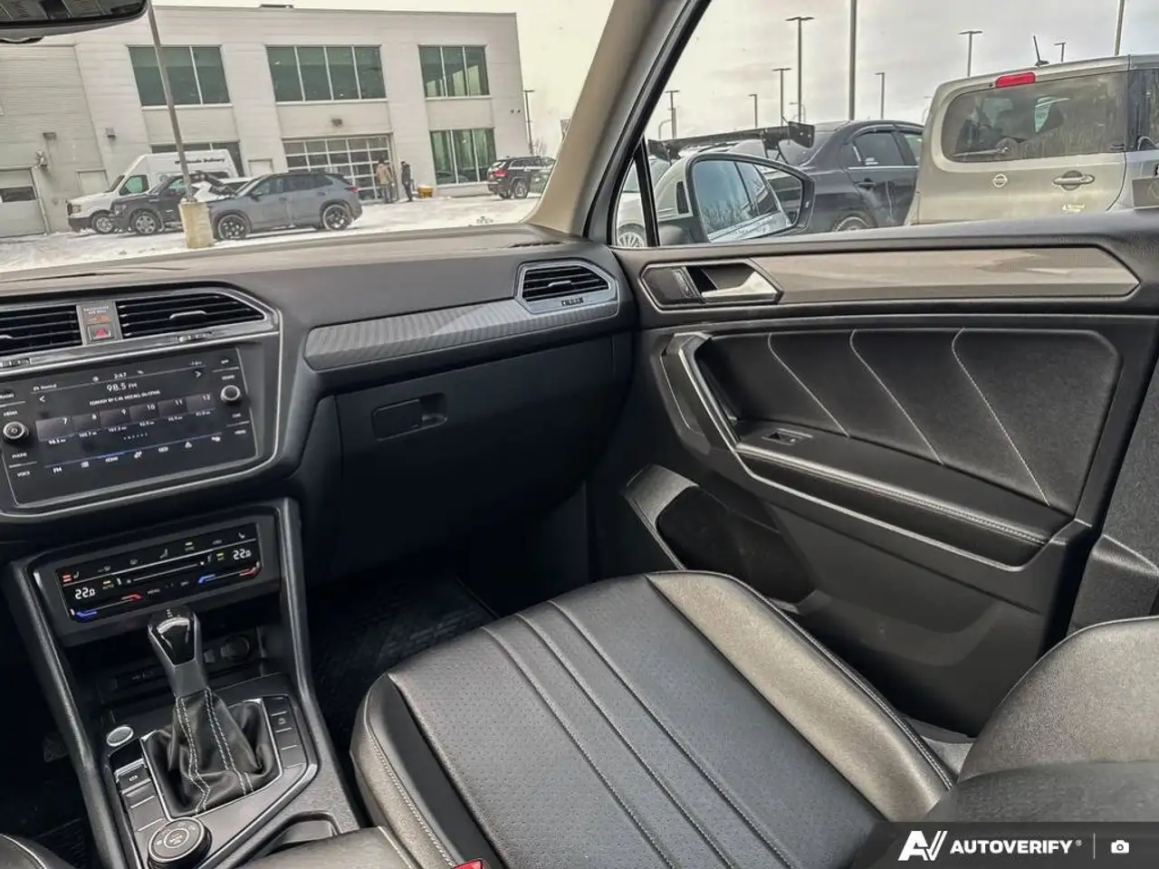 Volkswagen Tiguan снимка Volkswagen Tiguan