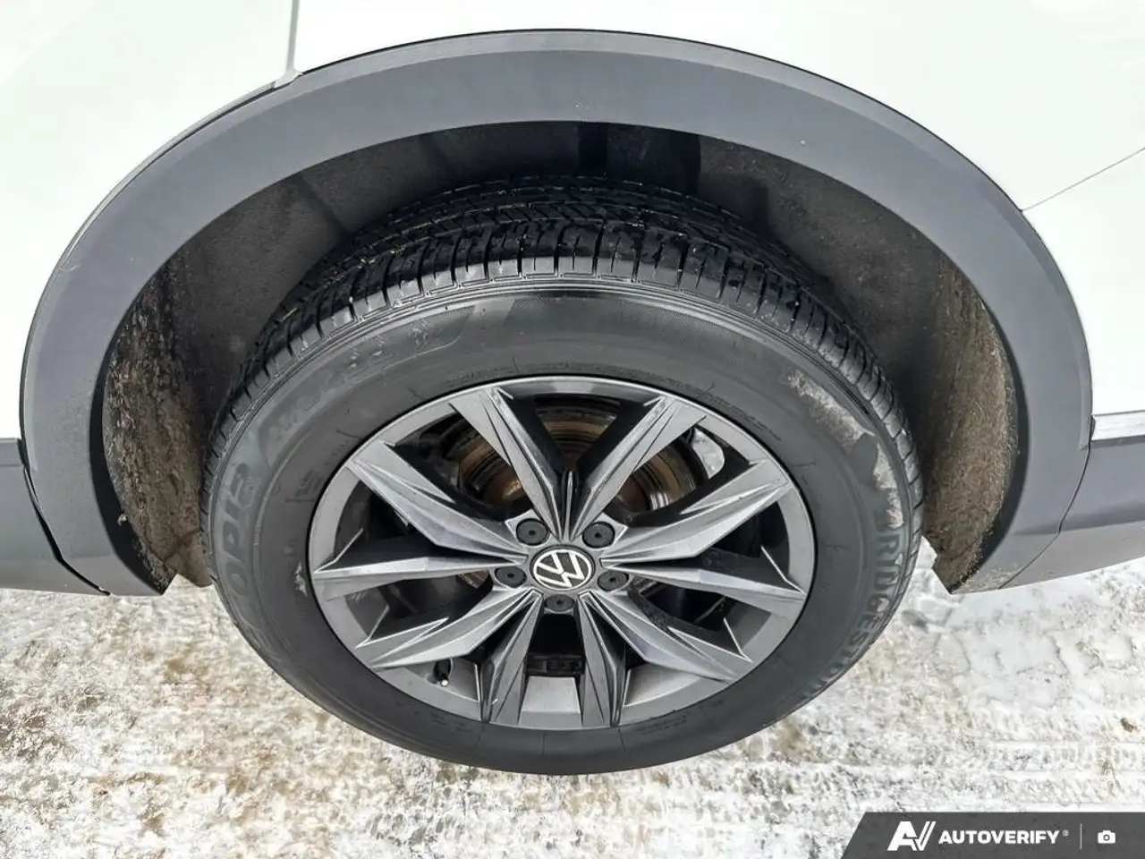 Volkswagen Tiguan снимка Volkswagen Tiguan
