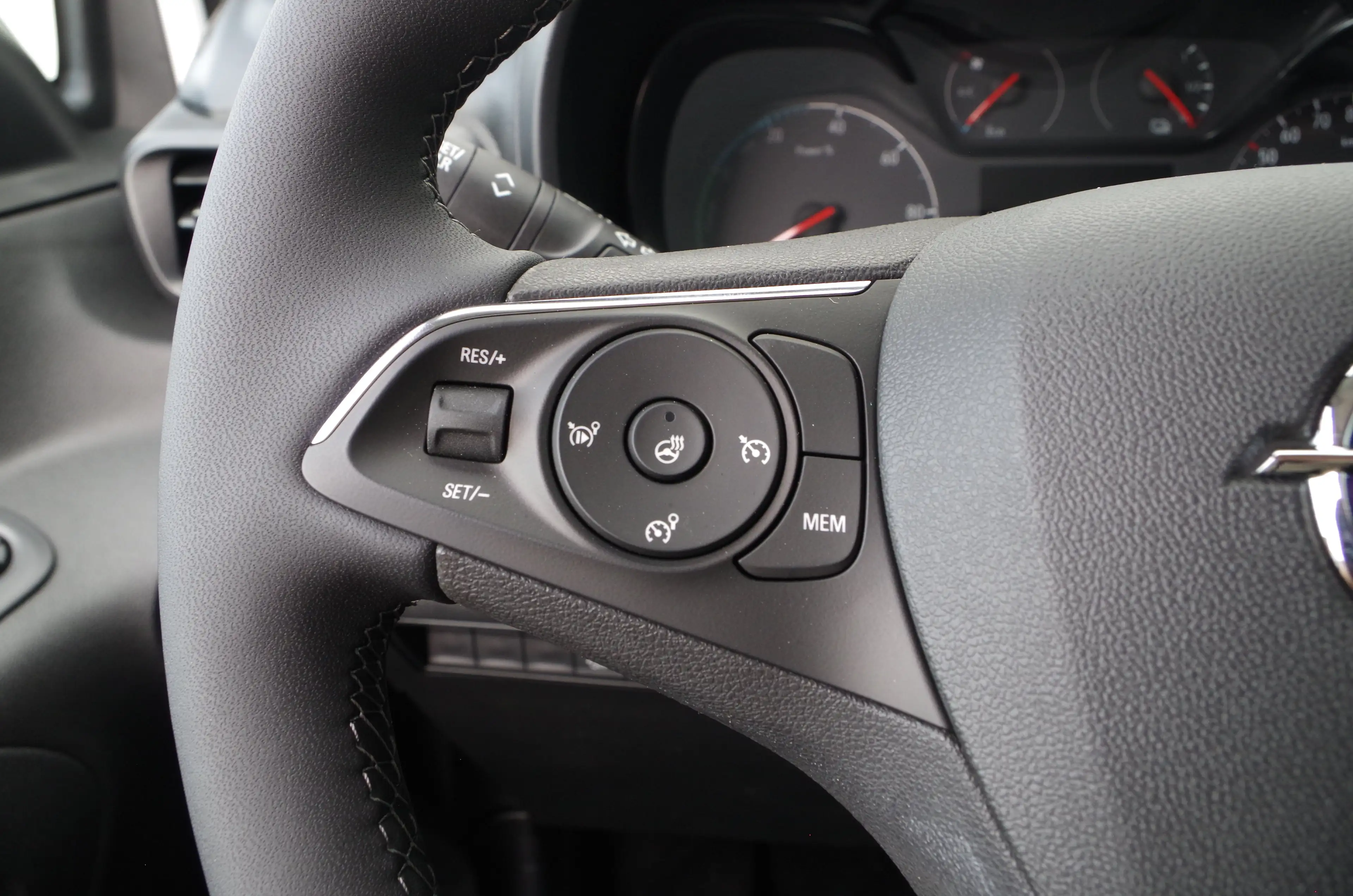 Opel Combo-e Electric 136pk L1 50kWh  Nieuw/Camera/Apple Carpl — photo 14