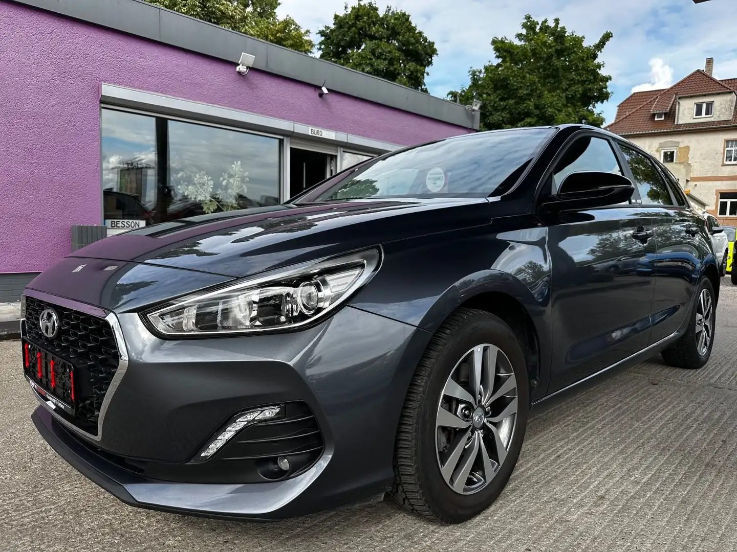 Hyundai i30 YES! "Kamera" HU/AU+Service+Garantie" Grey - 1