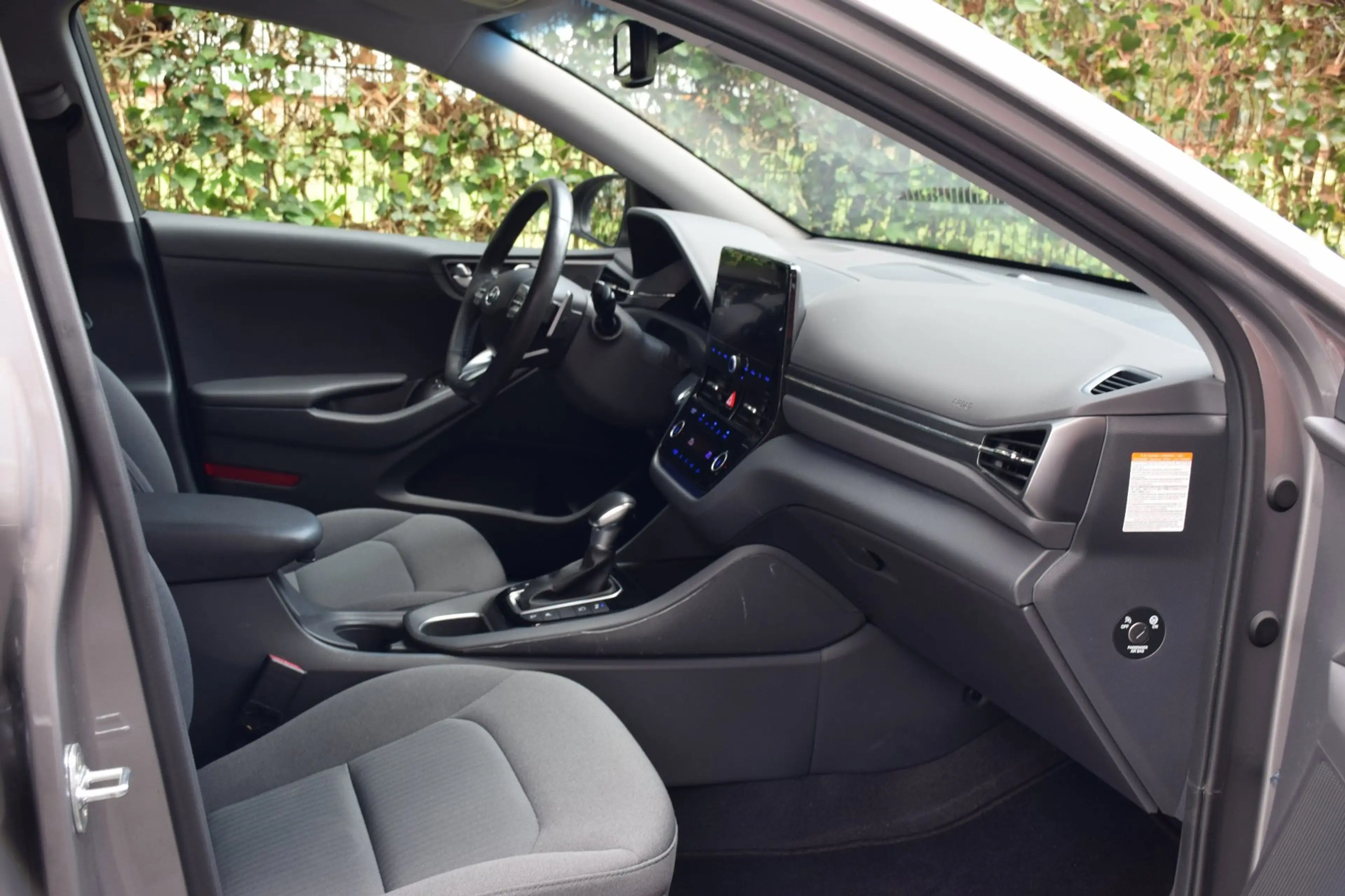 Hyundai IONIQ 1.6 GDi PHEV Premium/Garantie/SOH 92% — photo 18
