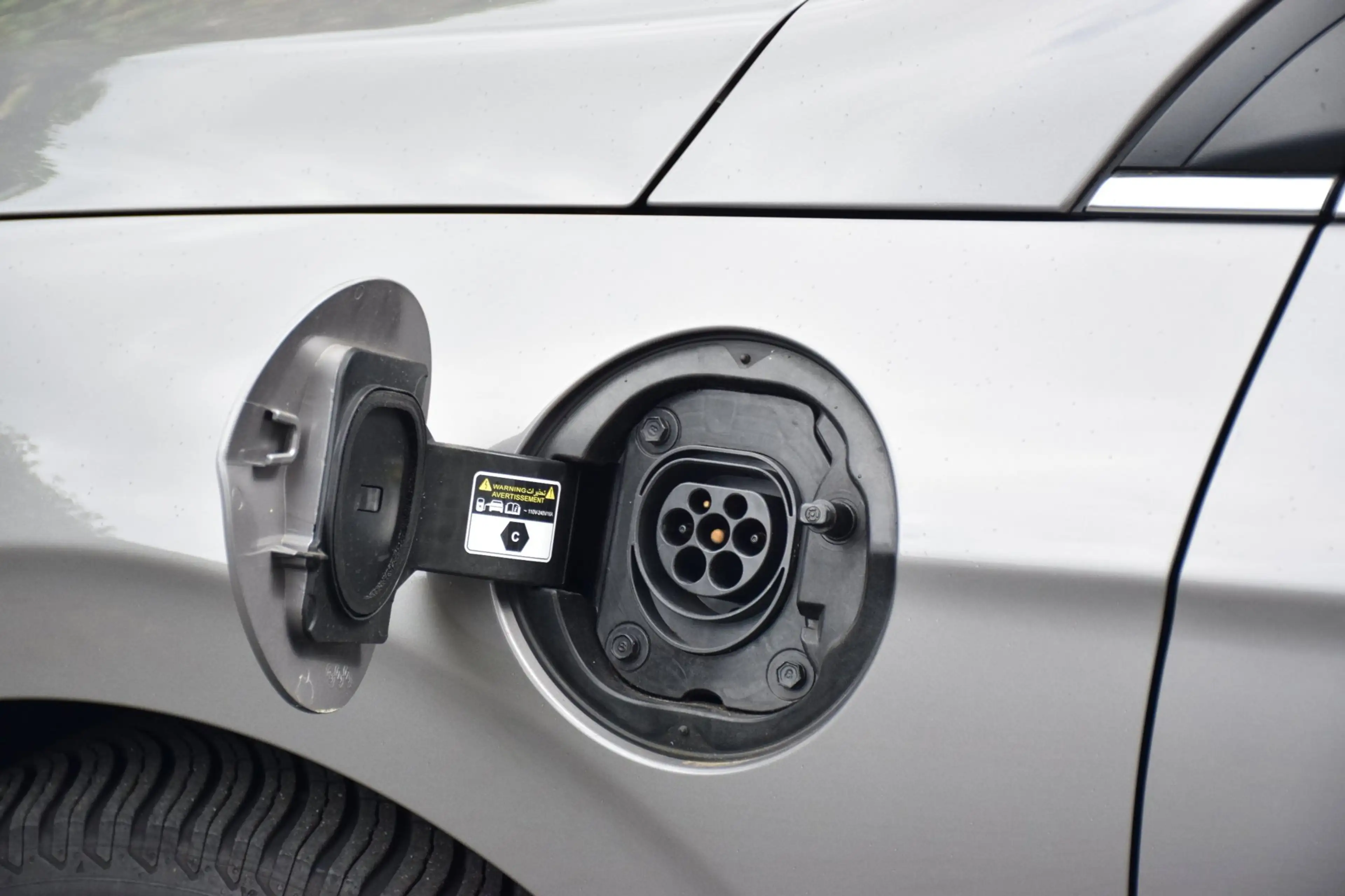 Hyundai IONIQ 1.6 GDi PHEV Premium/Garantie/SOH 92% — photo 34