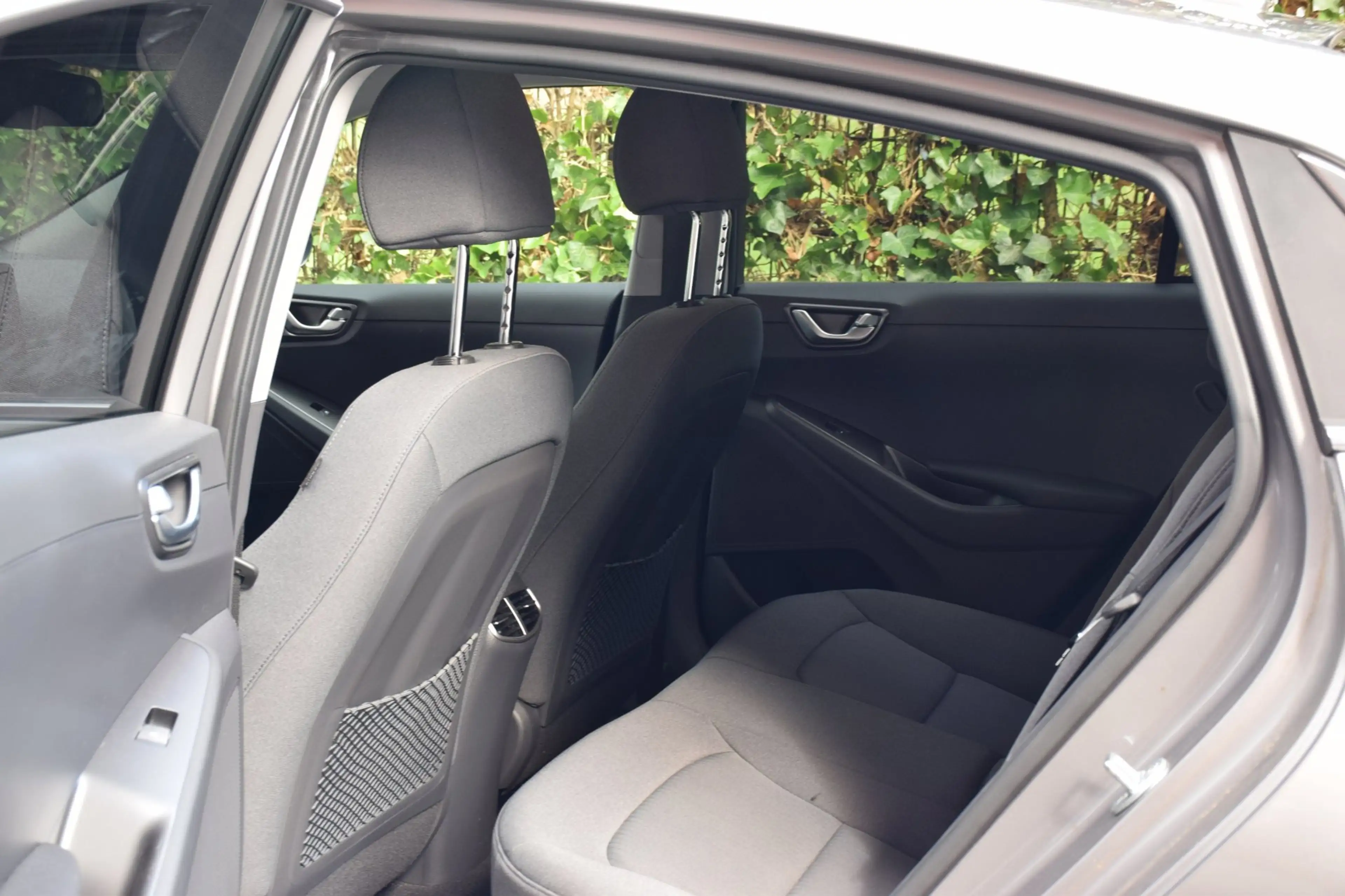 Hyundai IONIQ 1.6 GDi PHEV Premium/Garantie/SOH 92% — photo 14