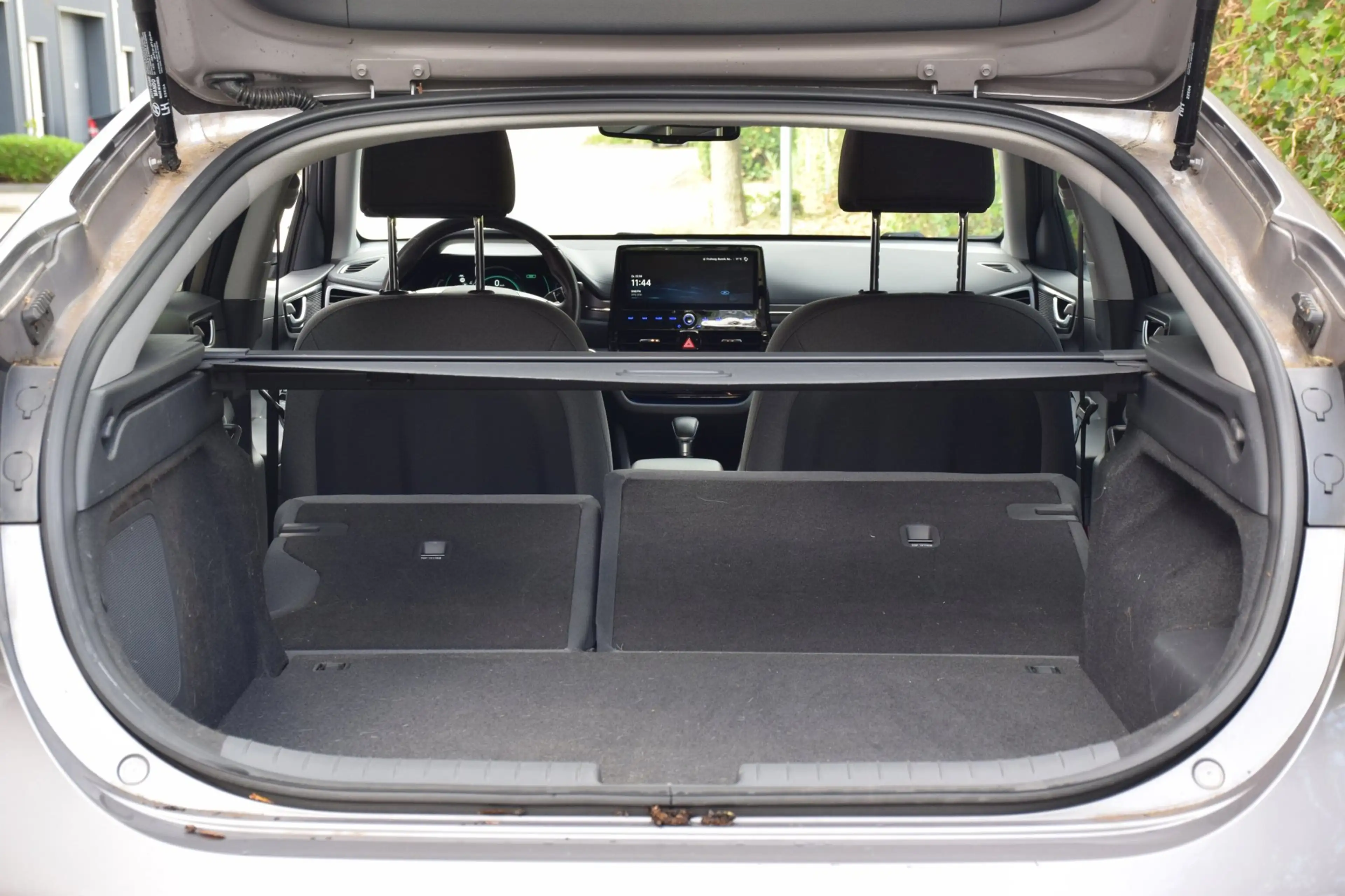 Hyundai IONIQ 1.6 GDi PHEV Premium/Garantie/SOH 92% — photo 17