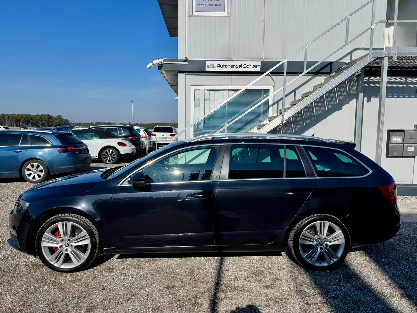 Skoda Octavia 2.0 TDI  RS  4X4  DSG  , SERVICE HEFT! LEDER , AHK Schwarz - 2