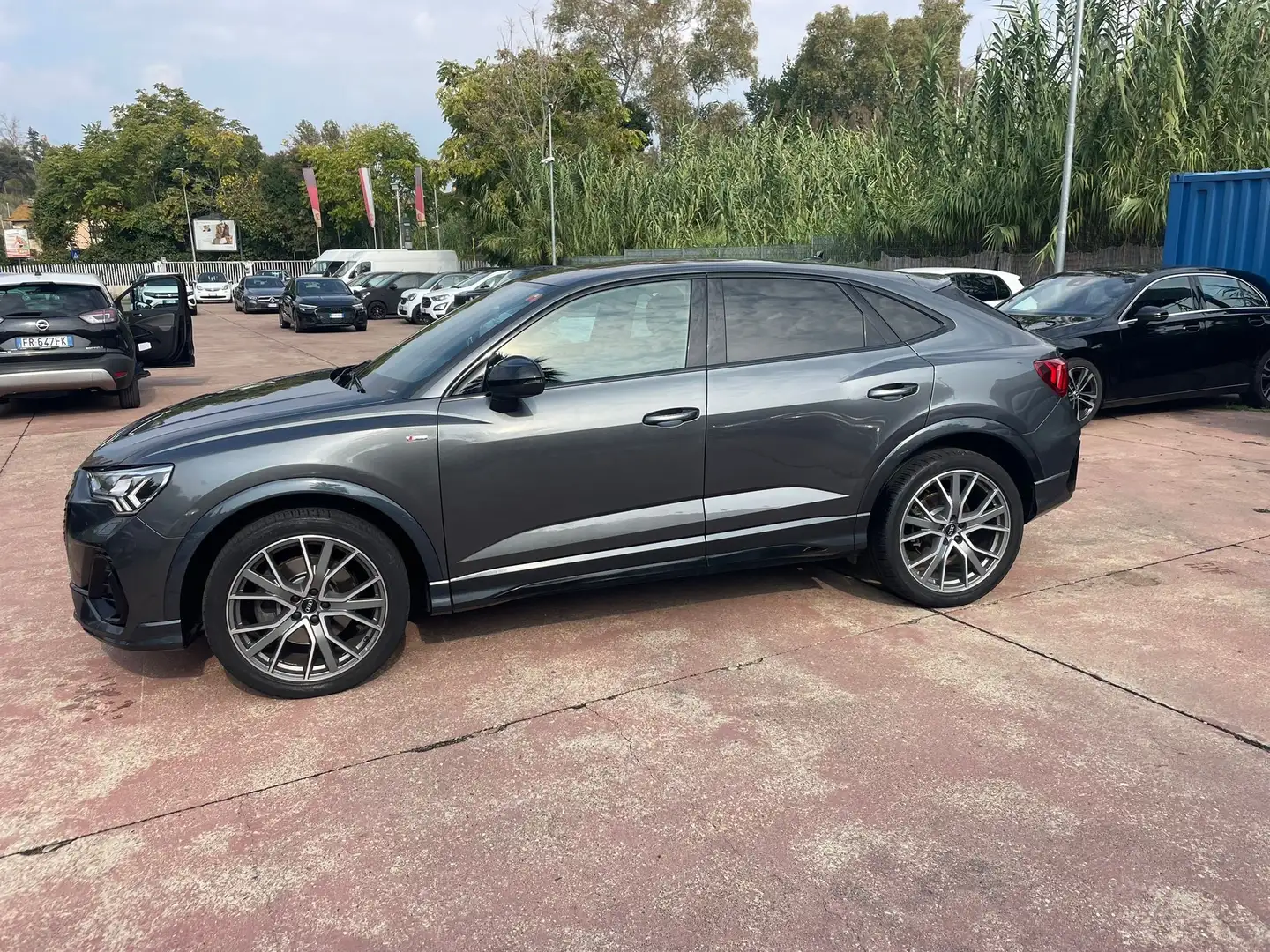 Audi Q3 Sportback 45 2.0 tfsi S line edition quattro Gris - 1