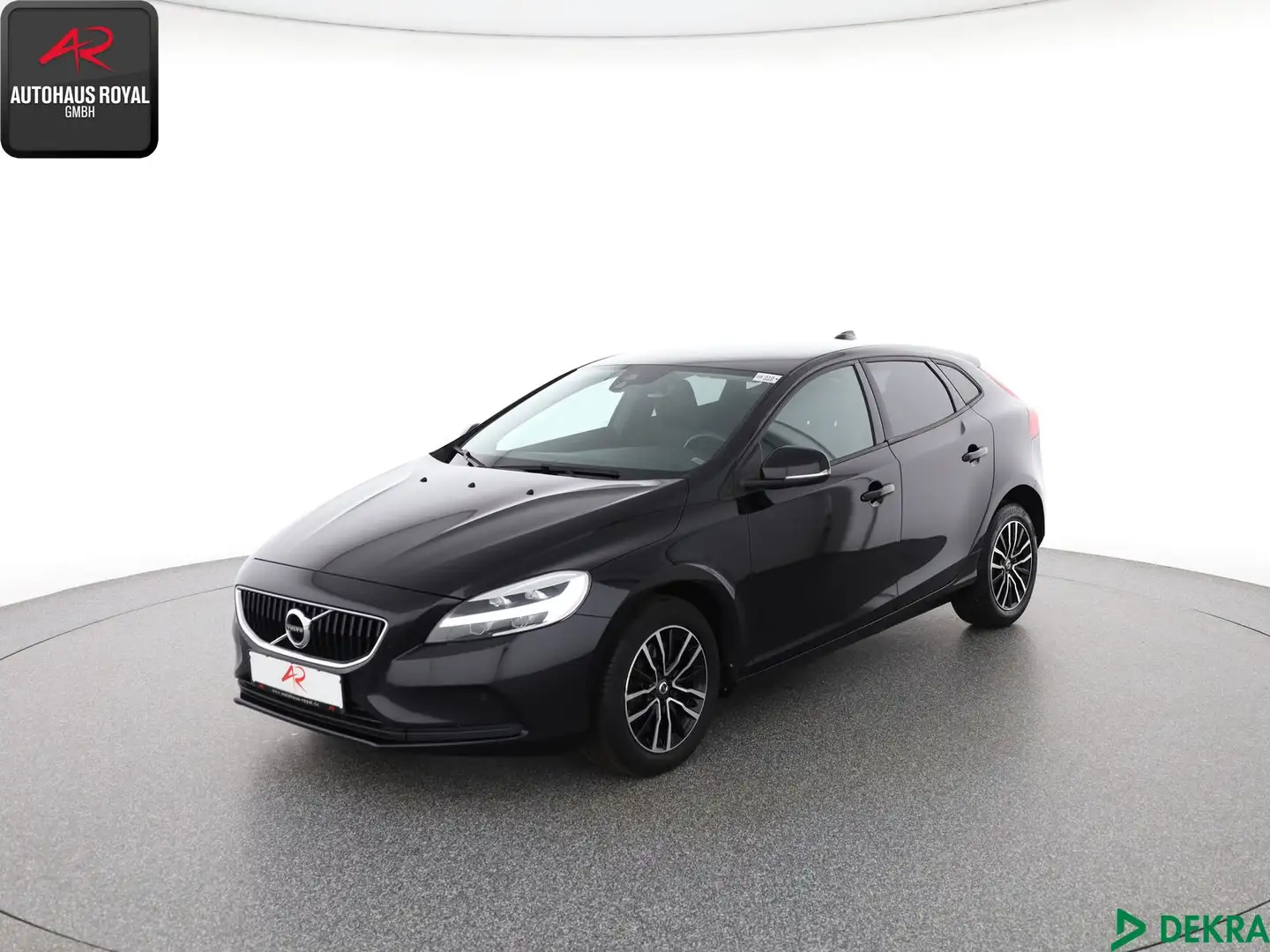 Volvo V40 V40 T2 STYLE-PAKET LED,KAMERA,SCHECKHEFT,NAVI Schwarz - 1