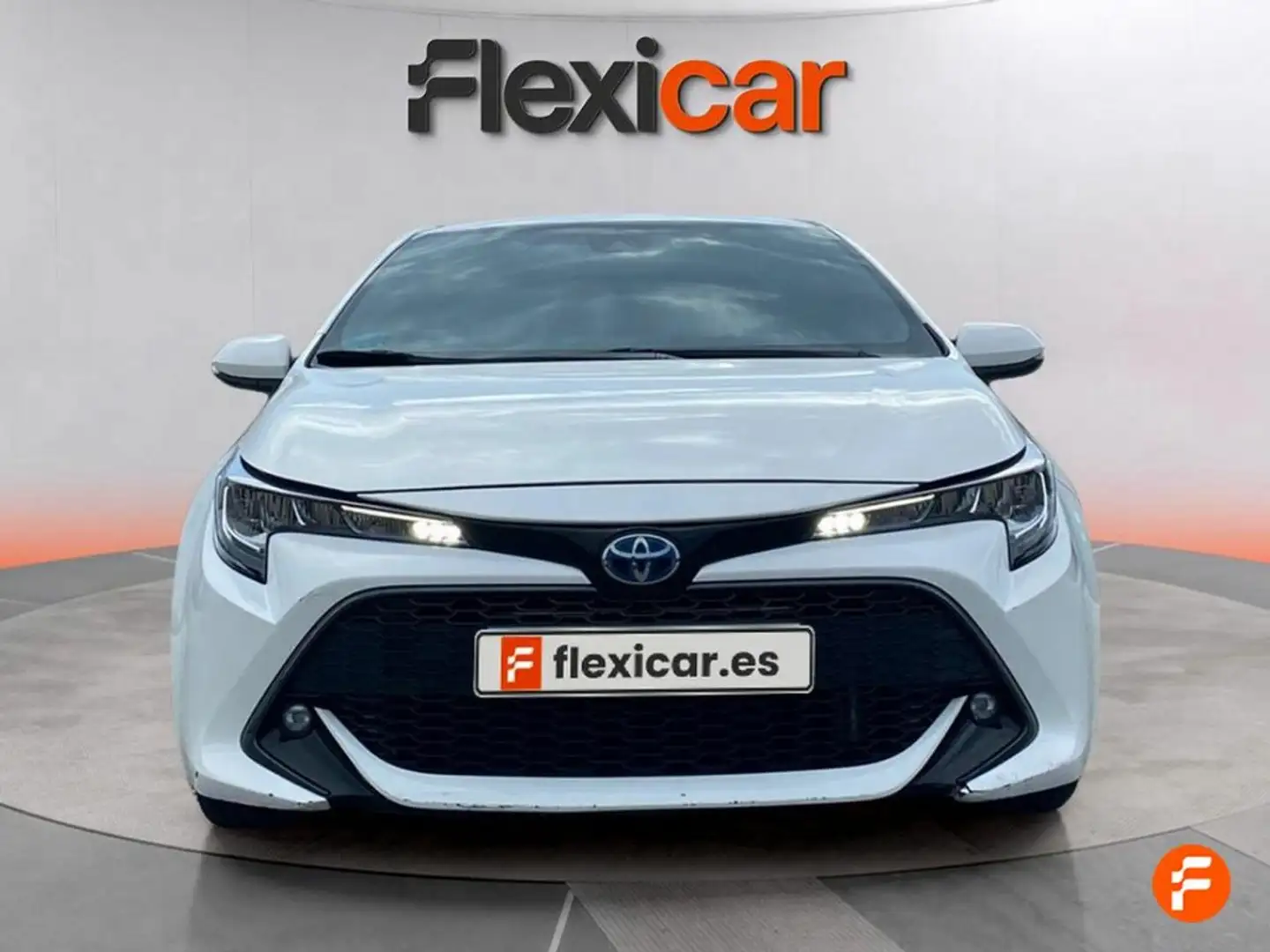 Toyota Corolla 125H Active Tech Blanco - 2