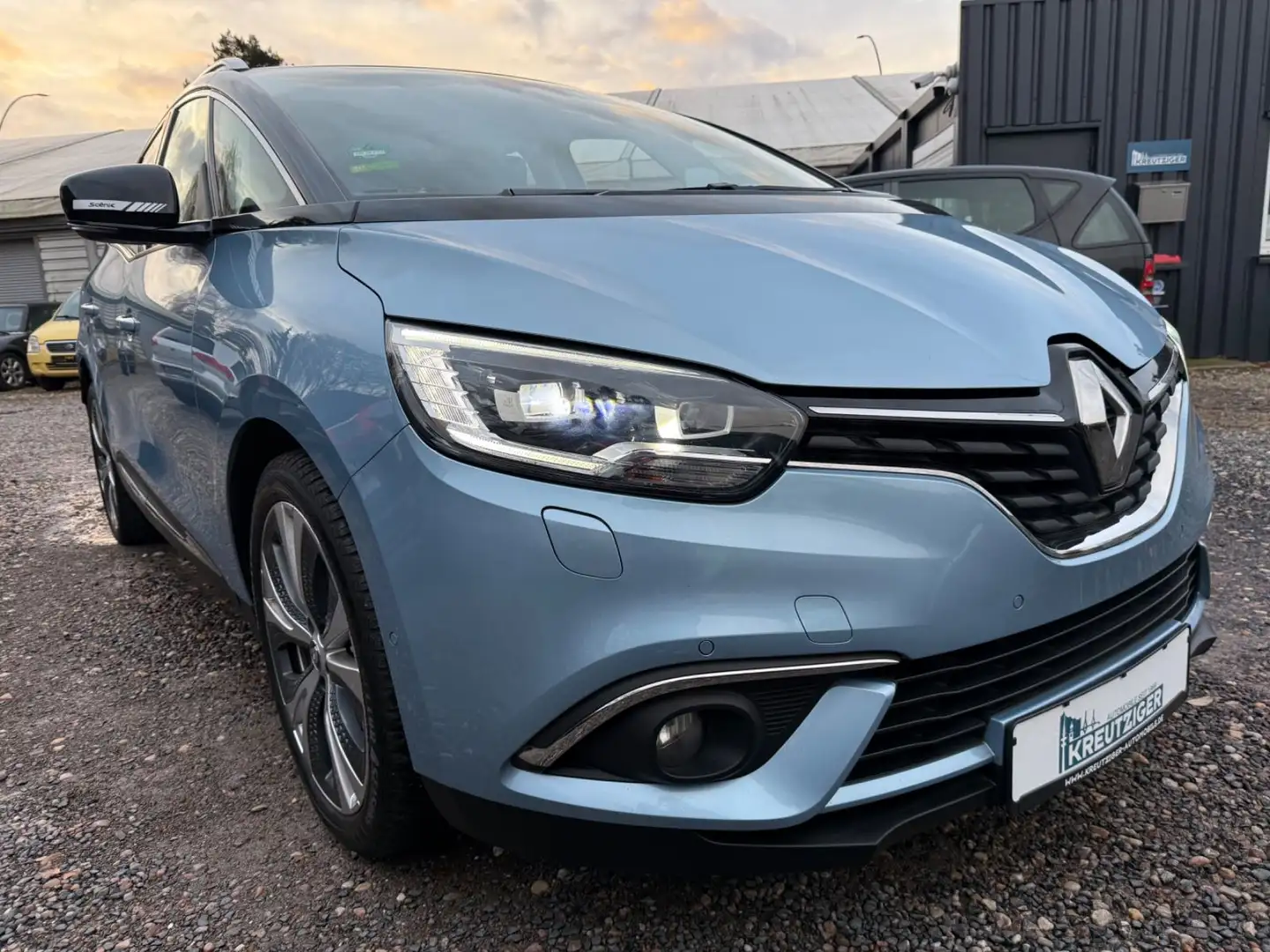 Renault Scenic Grand Intensivstation Blau - 1
